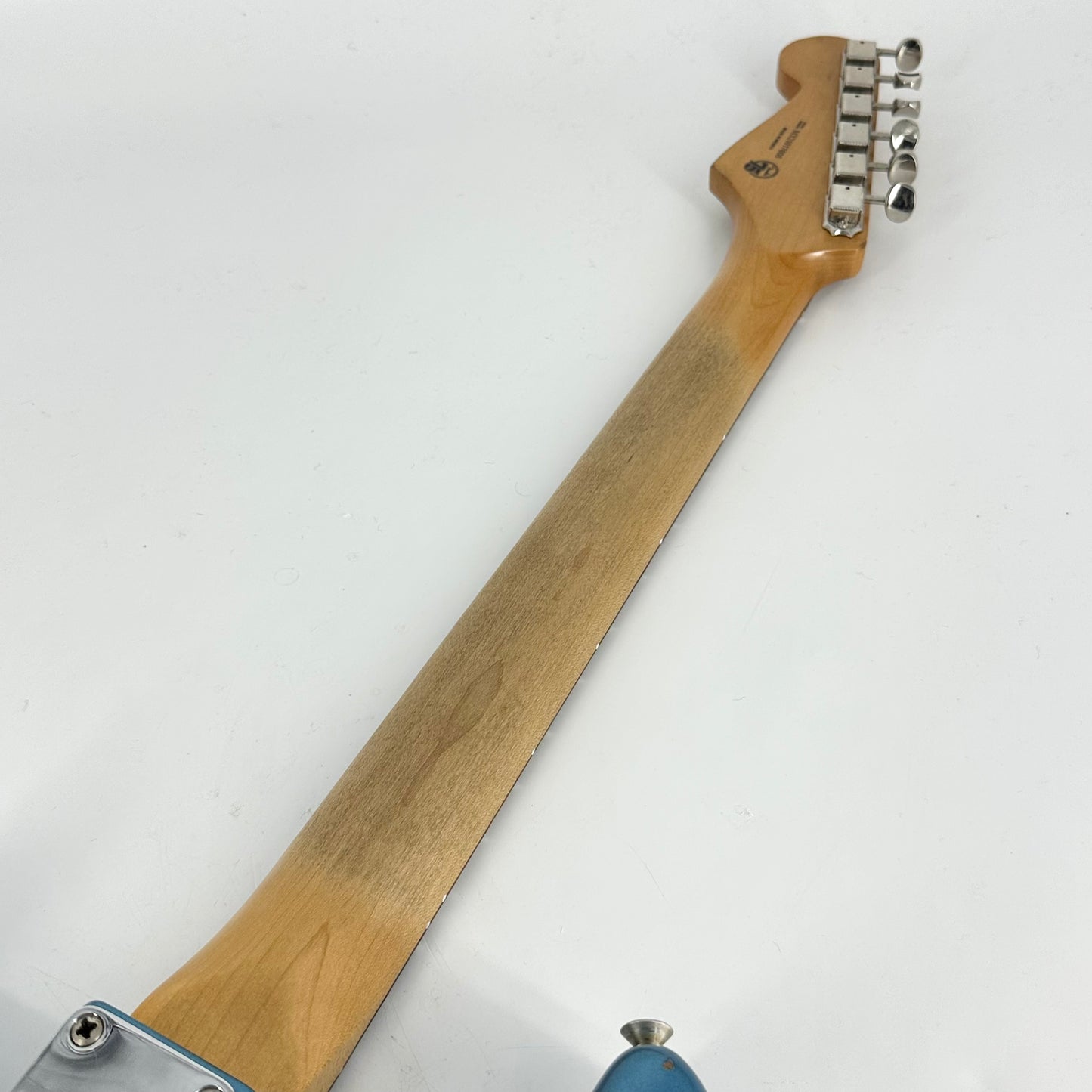 2021 Fender Vintera Road Worn 60’s Stratocaster – Lake Placid Blue