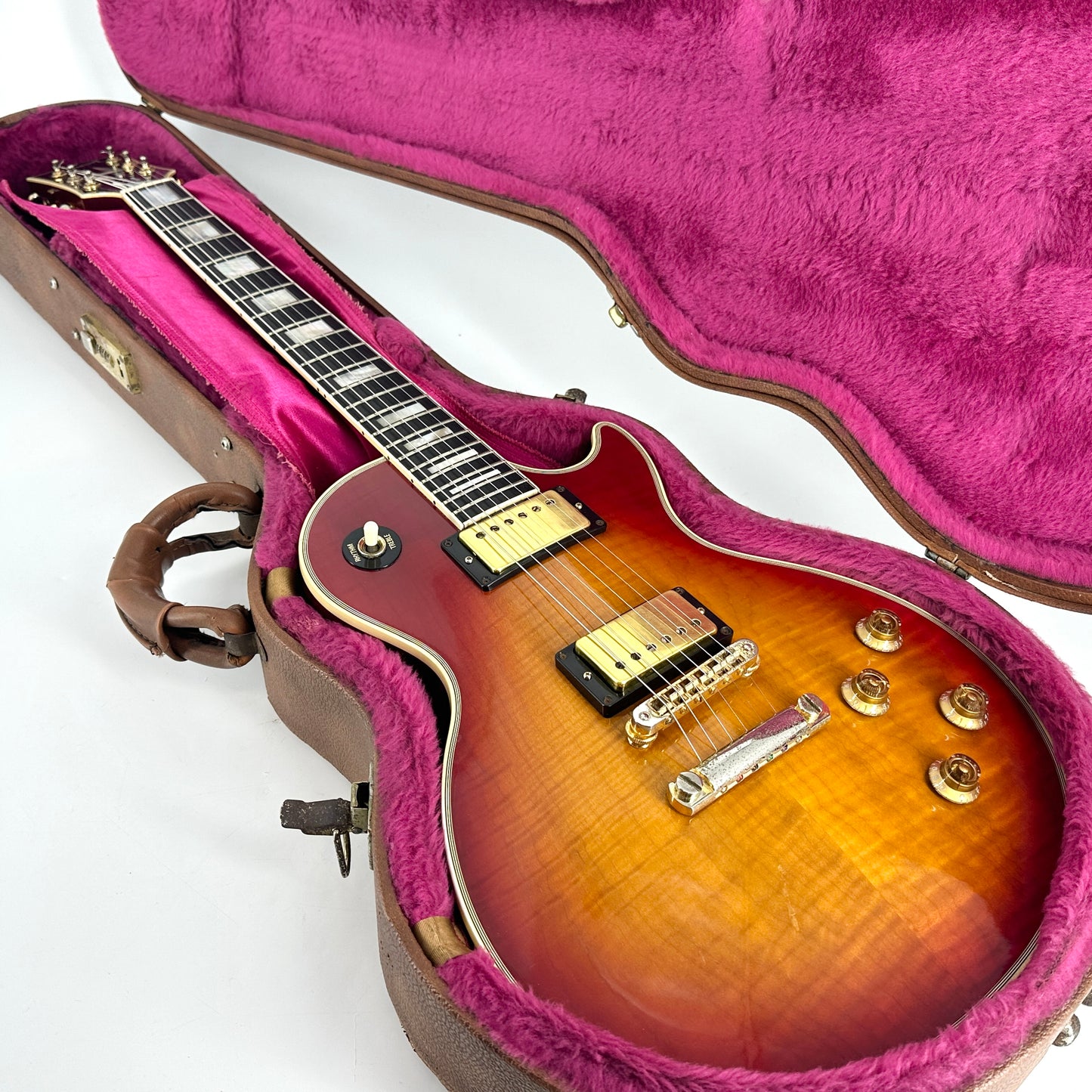 1993 Gibson Les Paul Custom – Cherry Sunburst