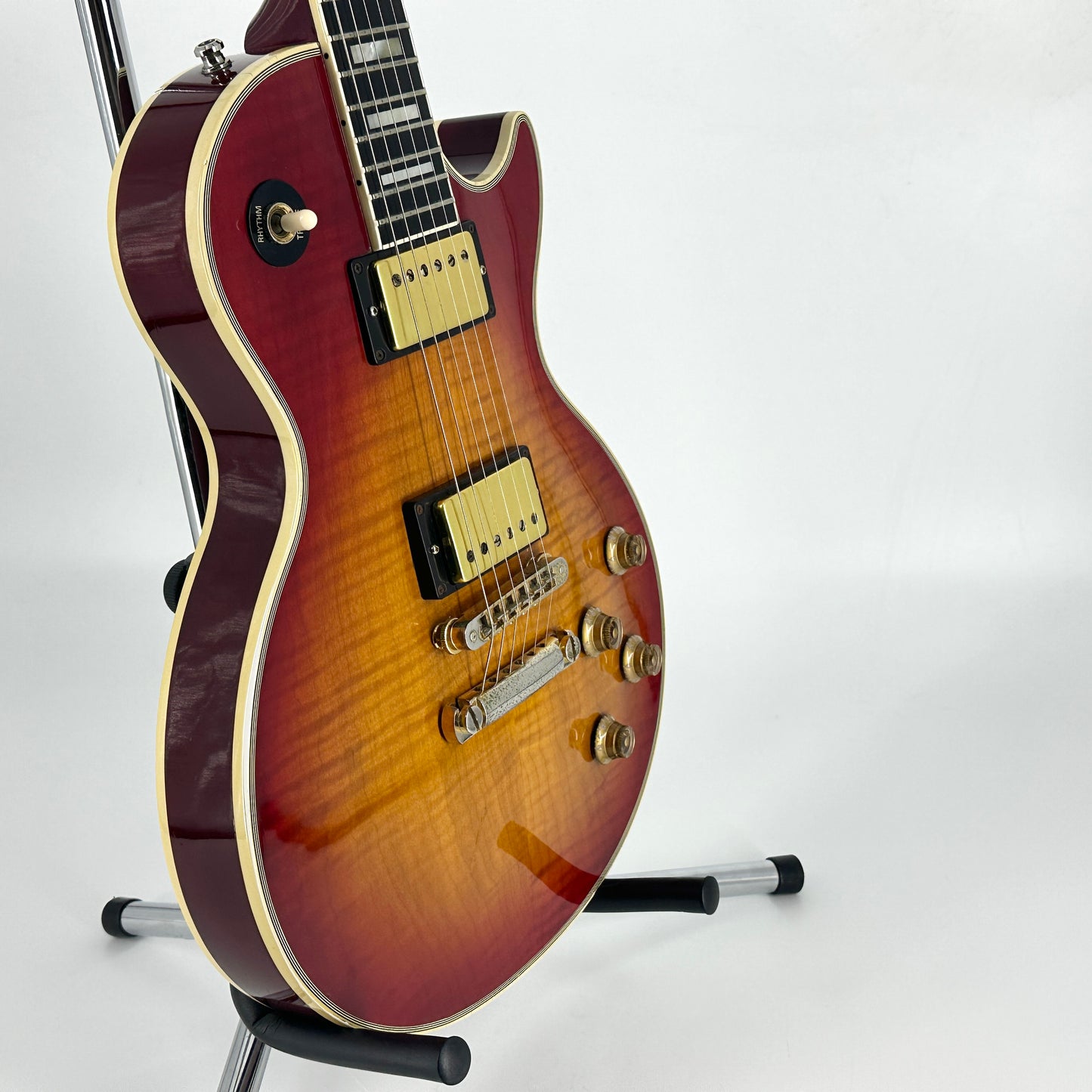 1993 Gibson Les Paul Custom – Cherry Sunburst