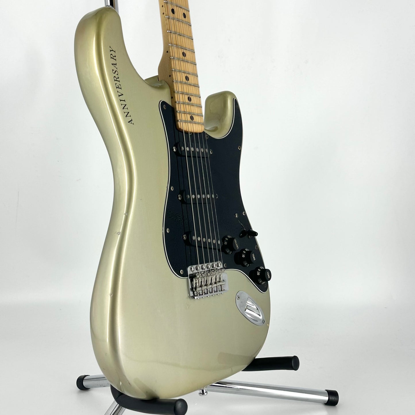 1979 Fender 25th Anniversary American Stratocaster – Silver