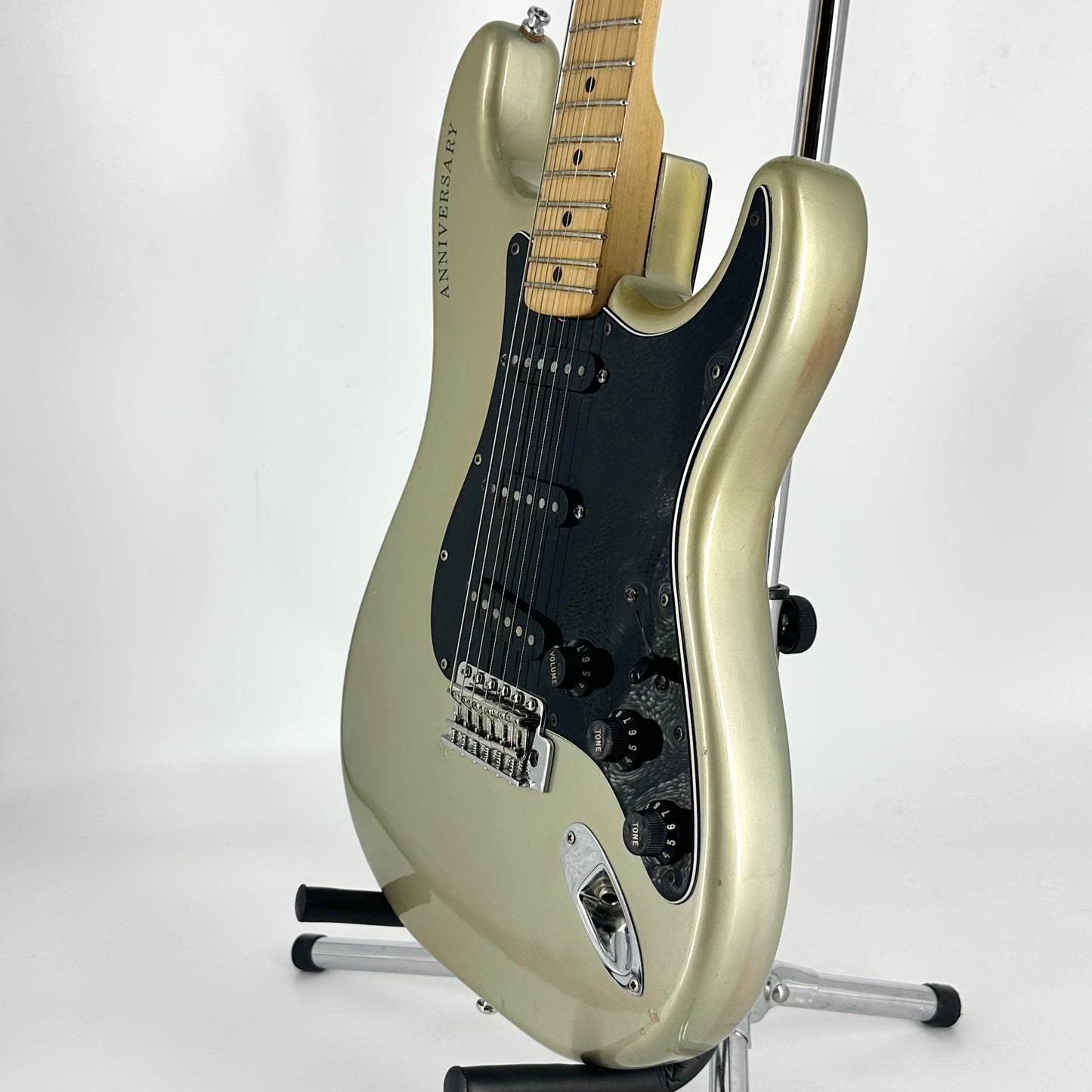1979 Fender 25th Anniversary American Stratocaster – Silver