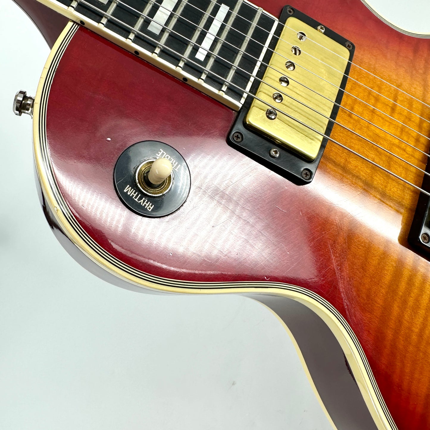 1993 Gibson Les Paul Custom – Cherry Sunburst