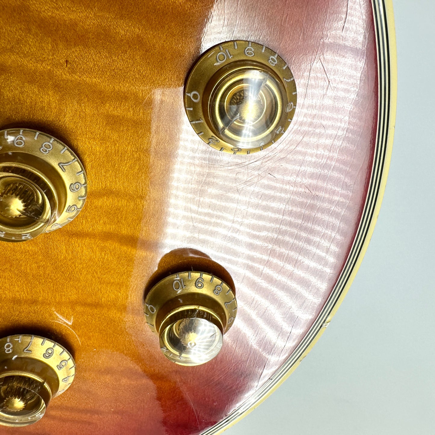 1993 Gibson Les Paul Custom – Cherry Sunburst