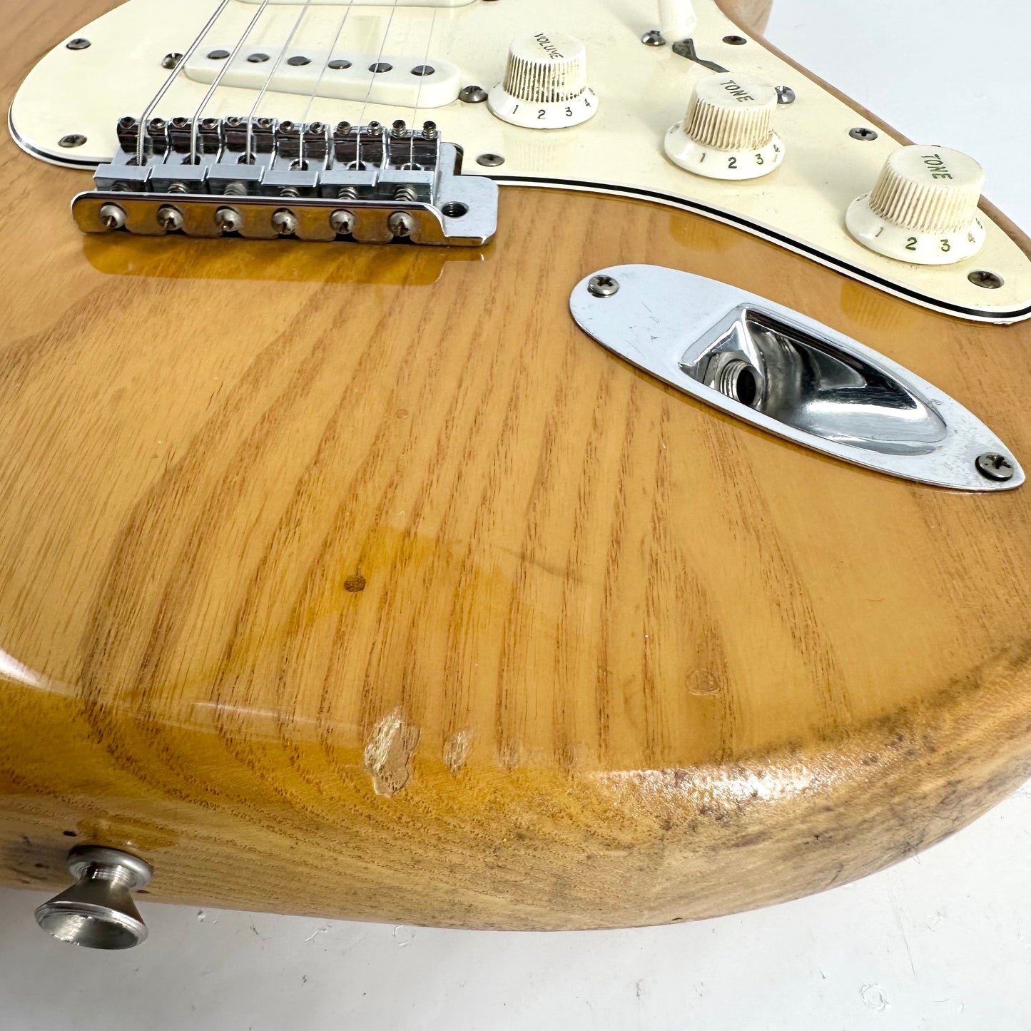 1976 Fender American Stratocaster – Natural