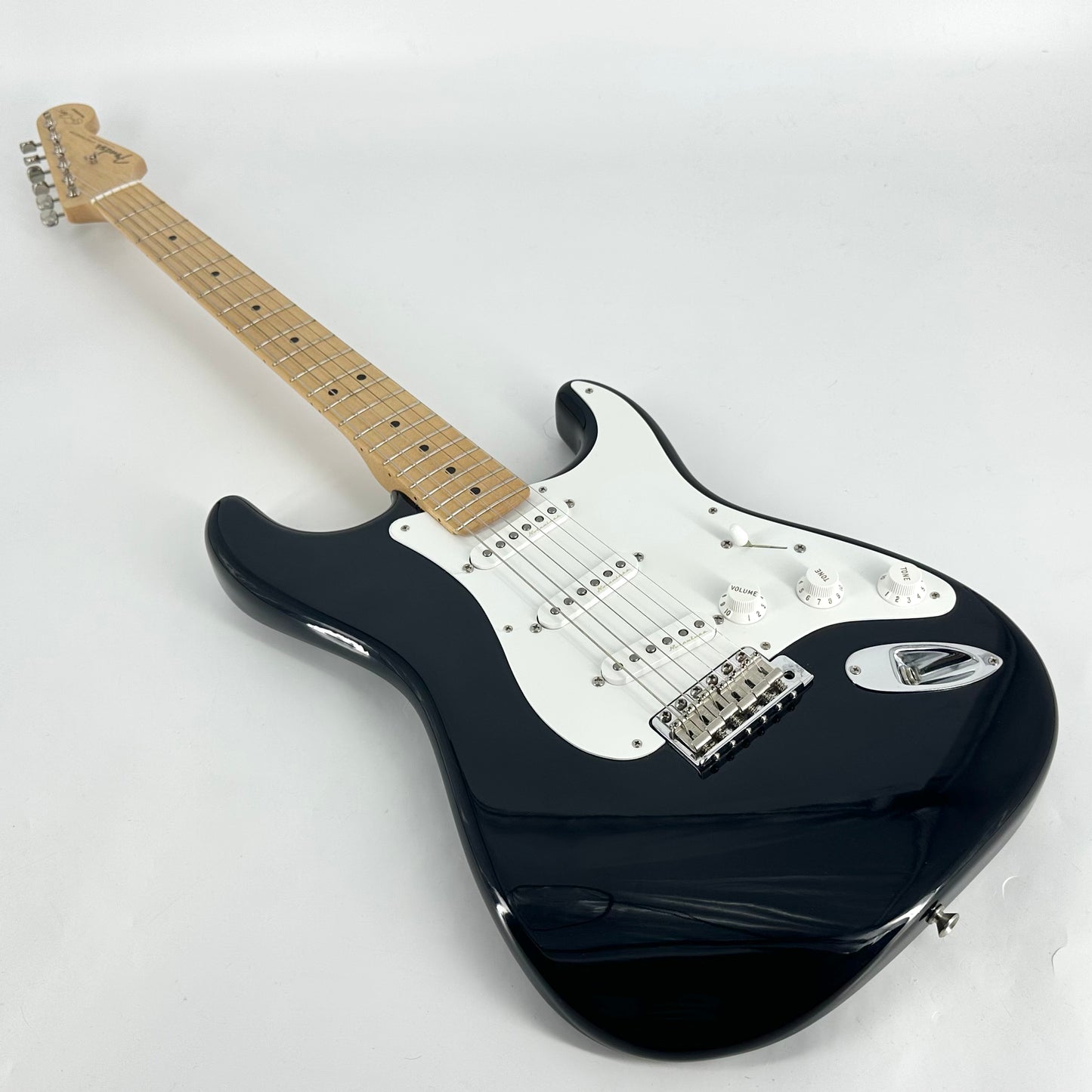 2017 Fender Eric Clapton Signature Stratocaster – Blackie