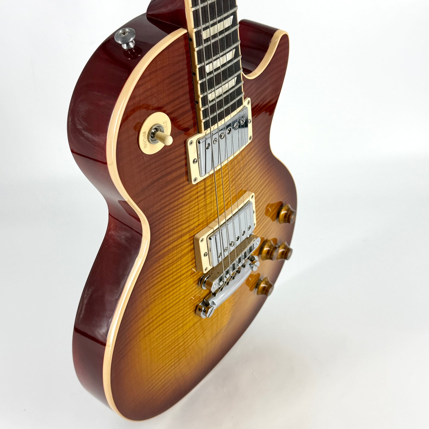 2016 Gibson Les Paul Standard – Tea Burst