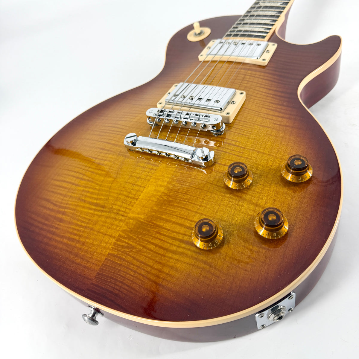 2016 Gibson Les Paul Standard – Tea Burst
