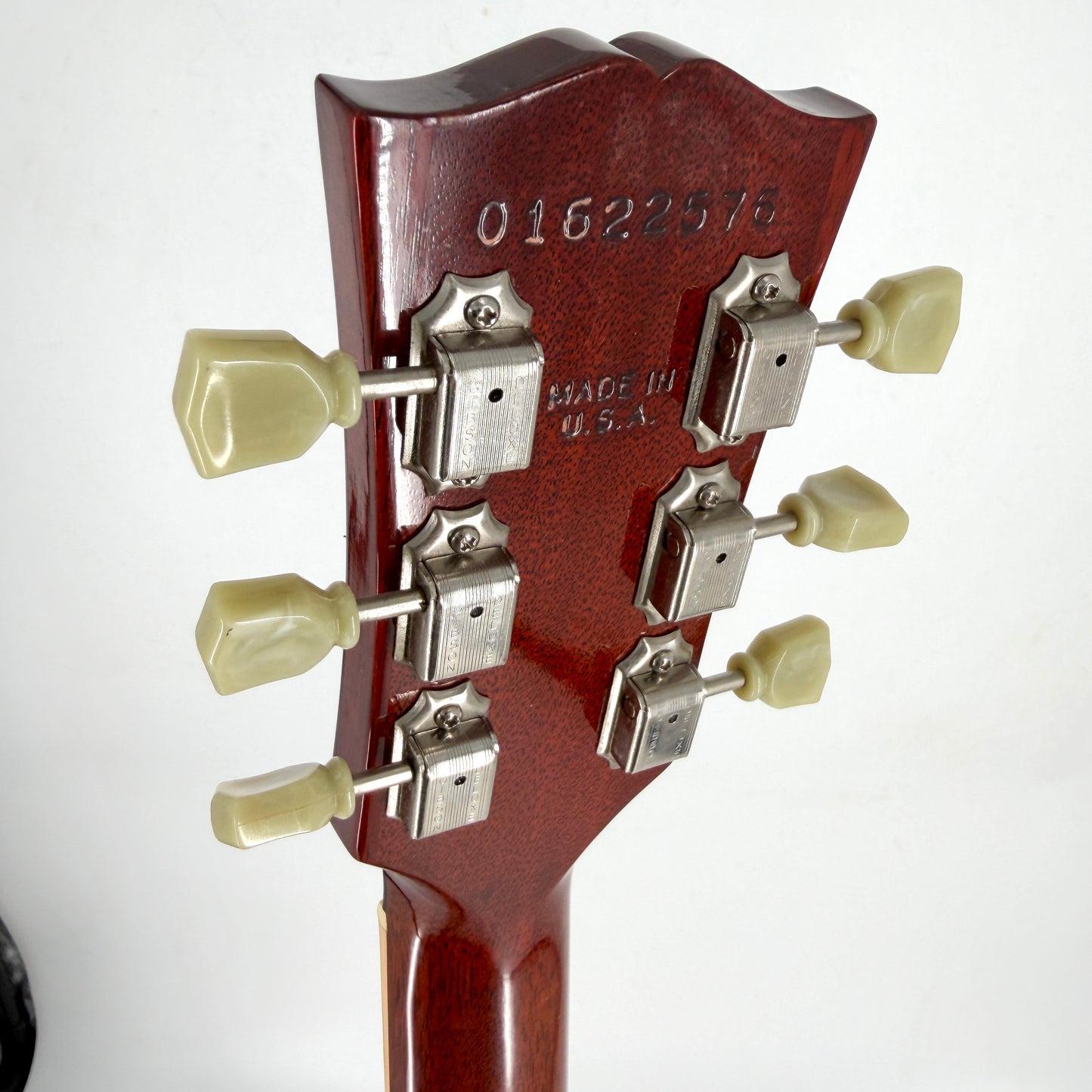 2002 Gibson Les Paul Standard – Amber