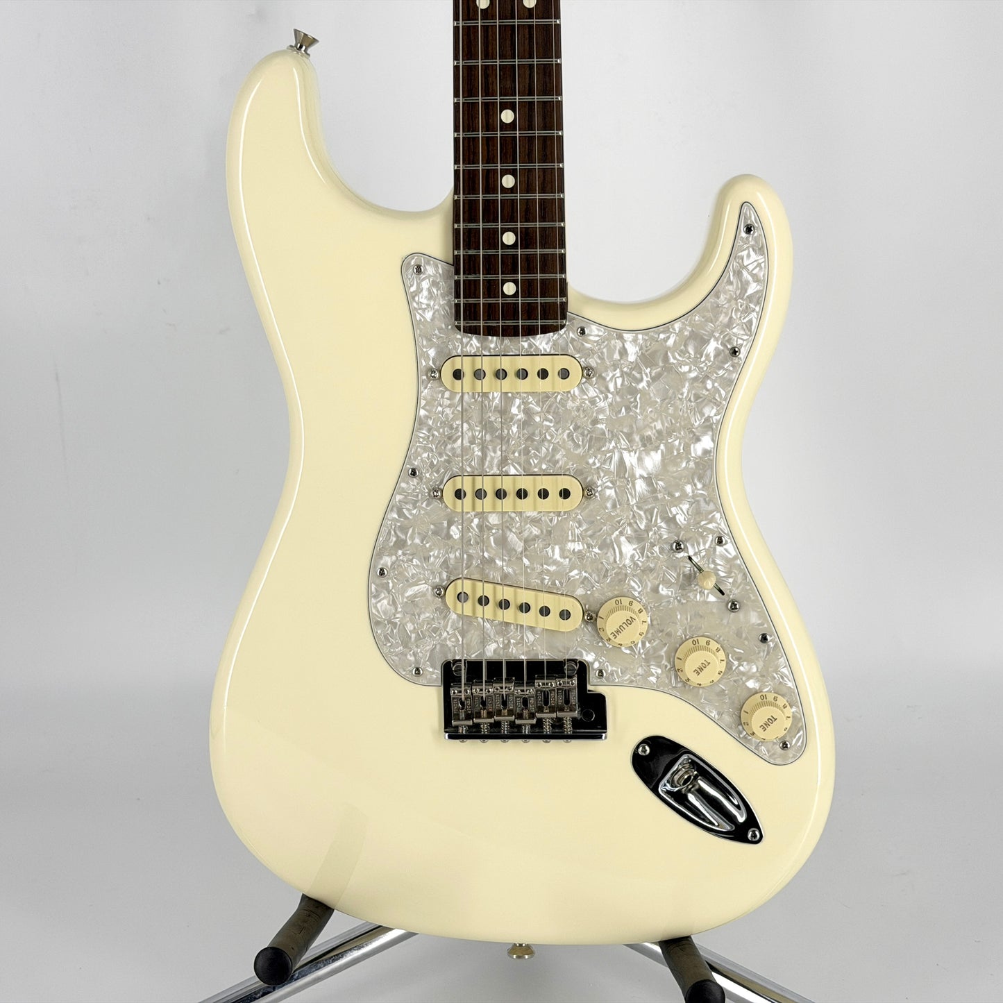 2023 Fender American Mod Shop Stratocaster Solid Rosewood Neck – Olympic White