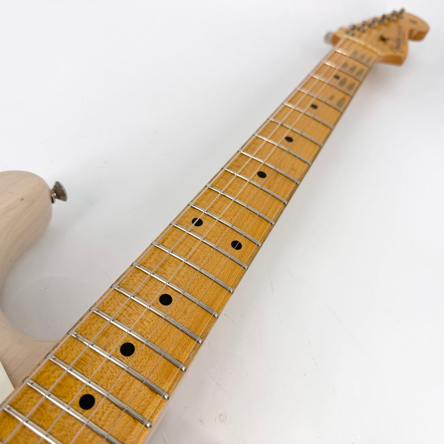 2015 Fender Custom Shop Limited Edition ‘55 Stratocaster Relic – Dirty White Blonde
