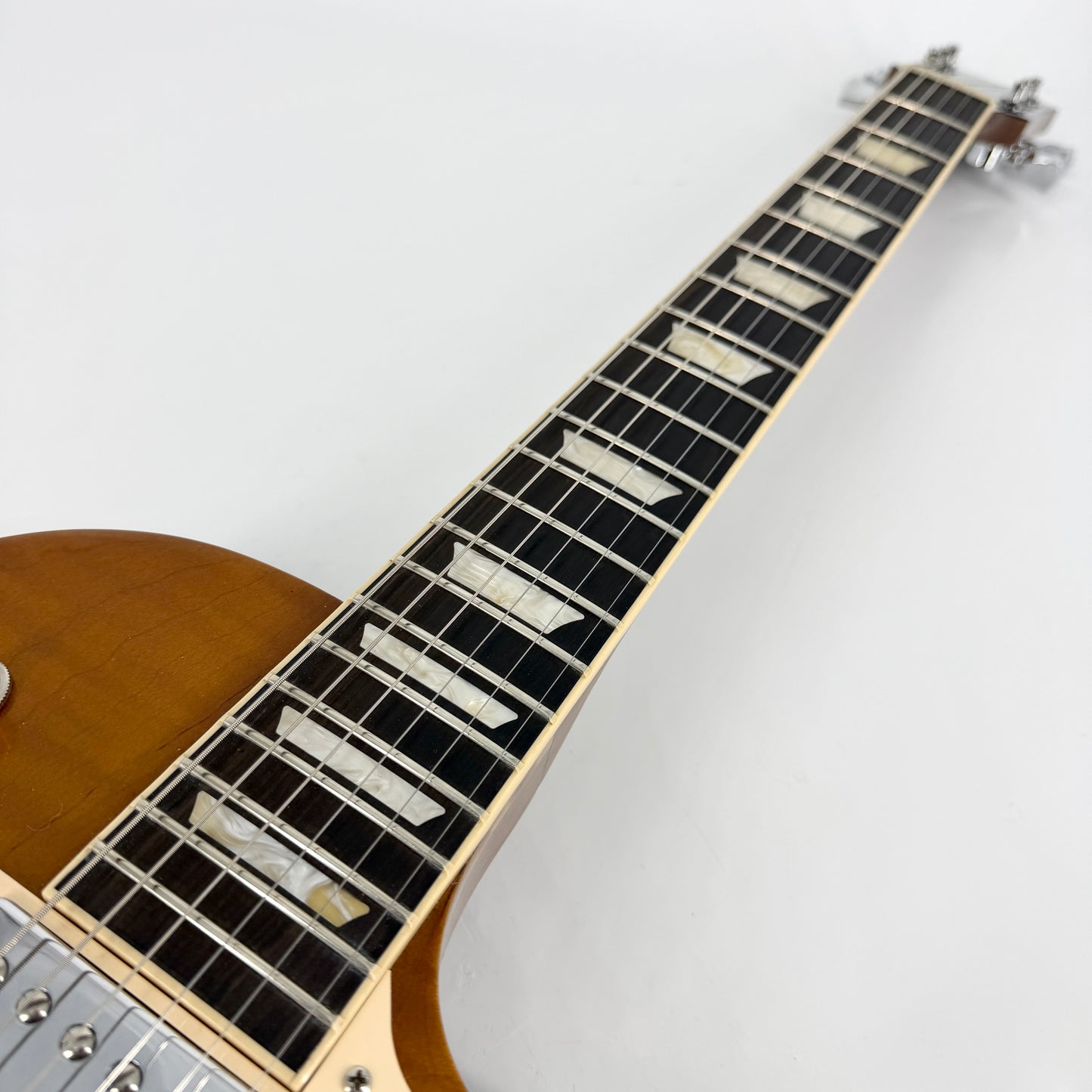 2024 Gibson Les Paul Studio Session - Honey Burst