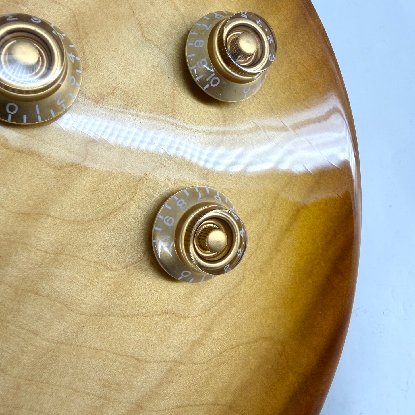 2024 Gibson Les Paul Studio Session - Honey Burst