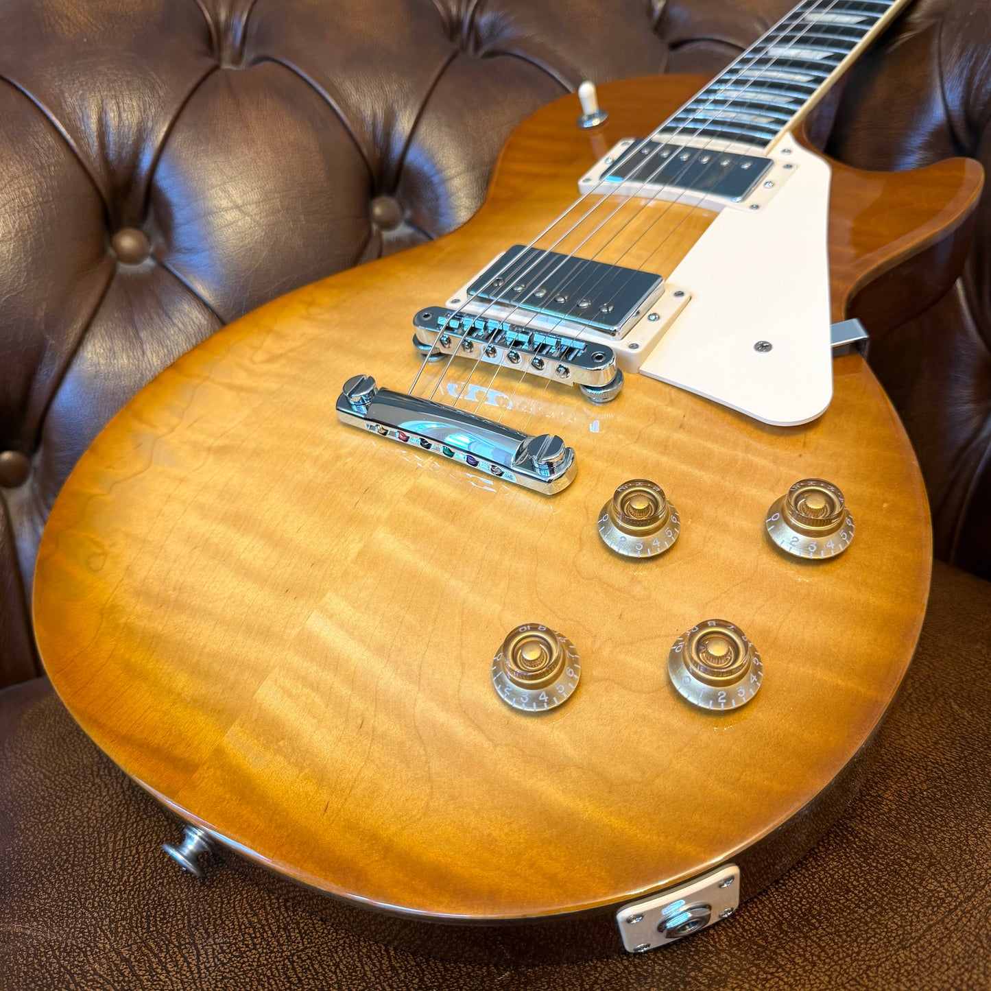 2024 Gibson Les Paul Studio Session - Honey Burst