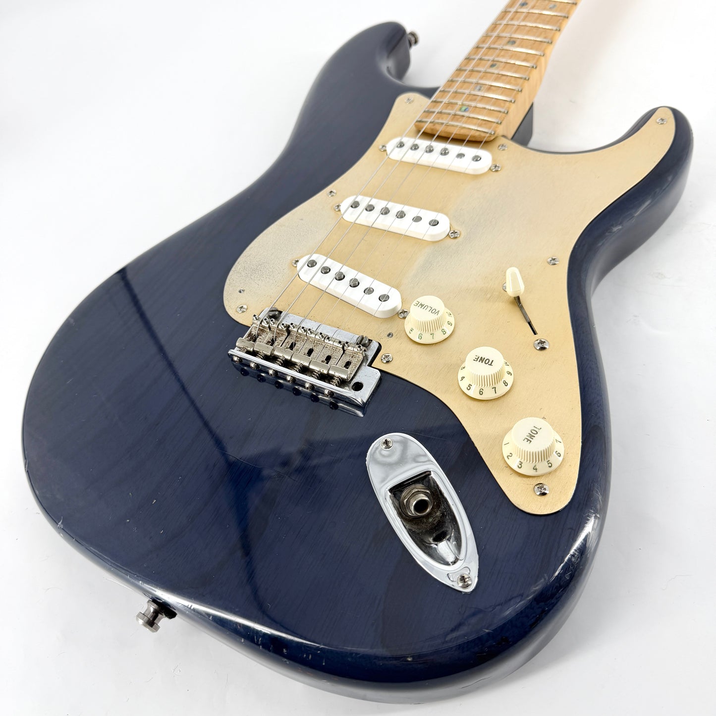 1998 Fender Custom Shop Classic Player Stratocaster NOS – Cobalt Blue