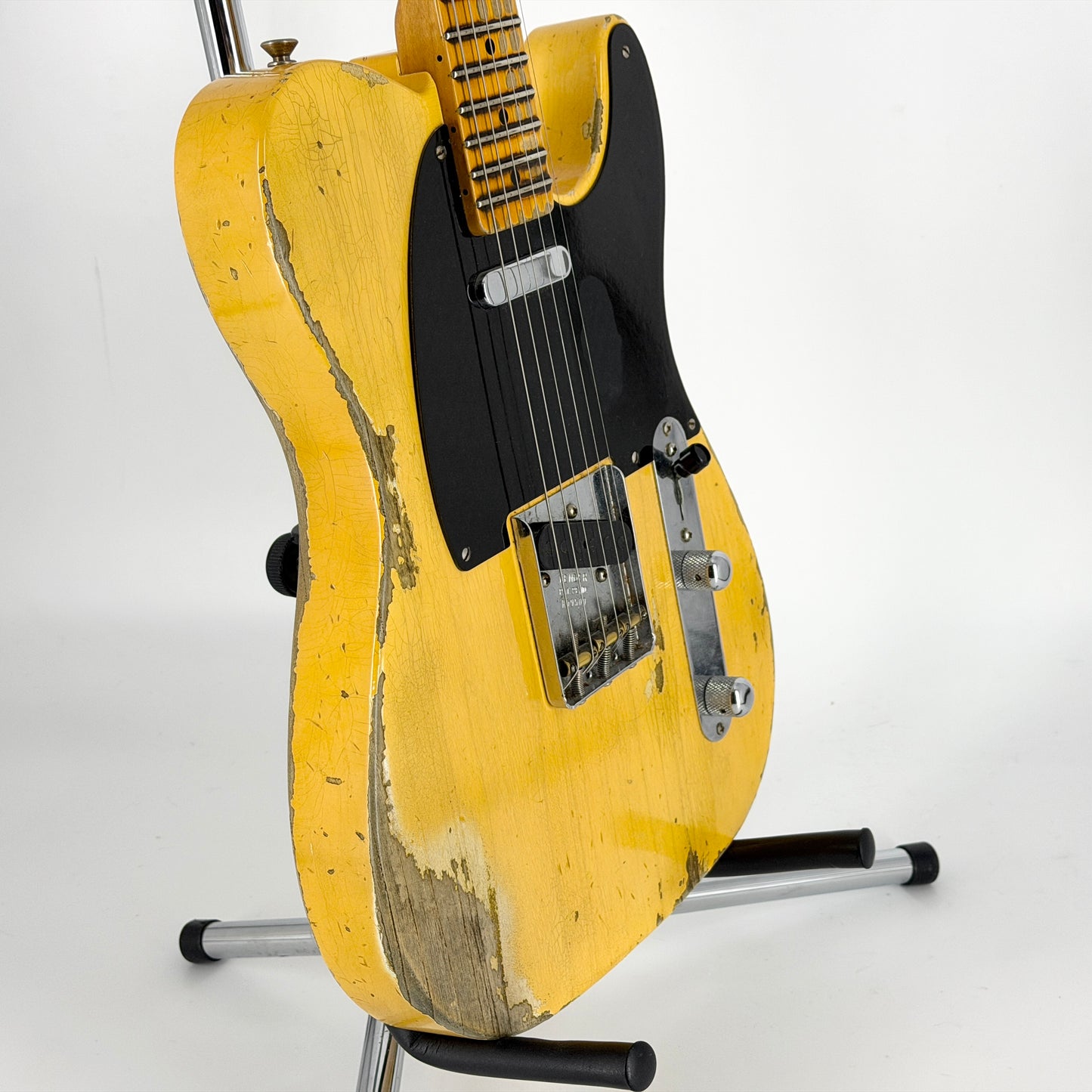 2019 Fender Custom Shop ’52 Heavy Relic Telecaster – Butterscotch Blonde