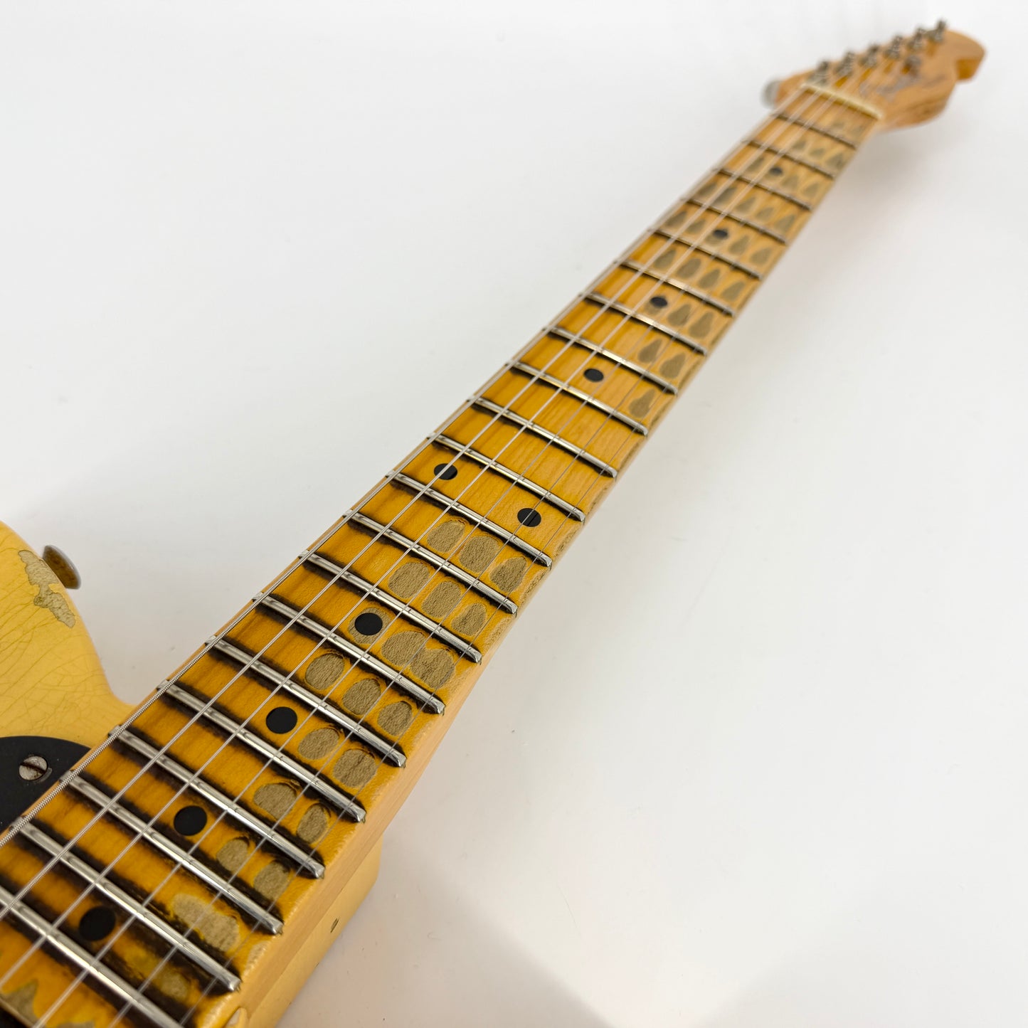 2019 Fender Custom Shop ’52 Heavy Relic Telecaster – Butterscotch Blonde