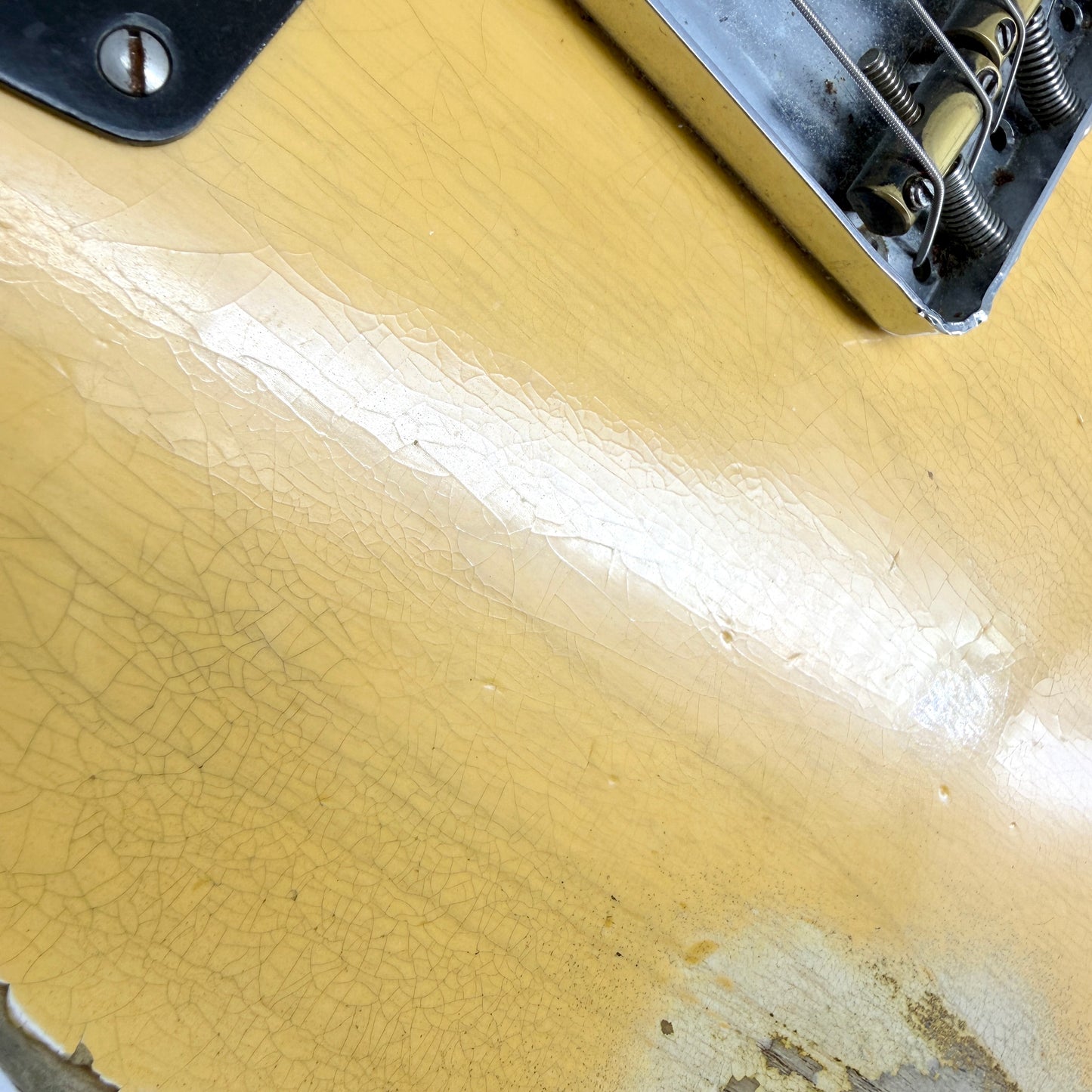 2019 Fender Custom Shop ’52 Heavy Relic Telecaster – Butterscotch Blonde