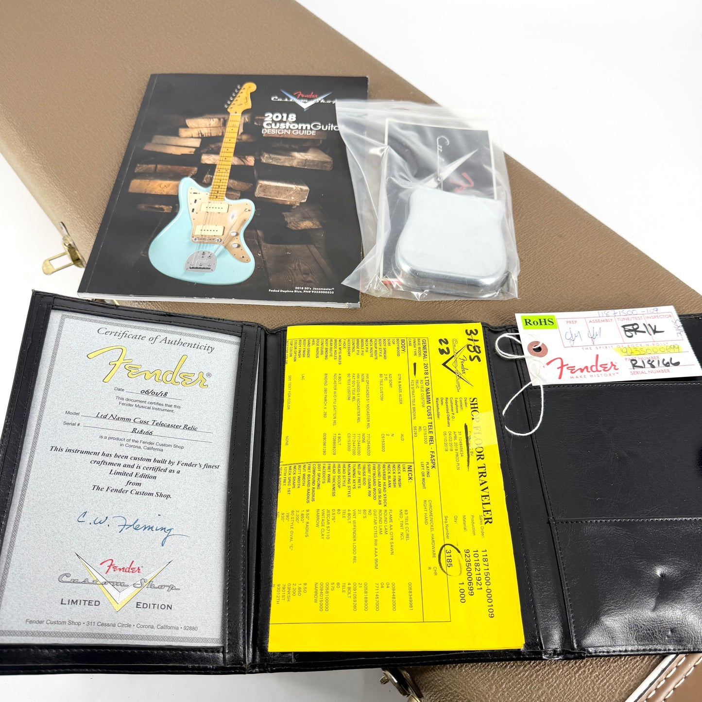 2018 Fender Custom Shop NAMM Ltd Custom Telecaster Relic – Faded Aged Shell Pink
