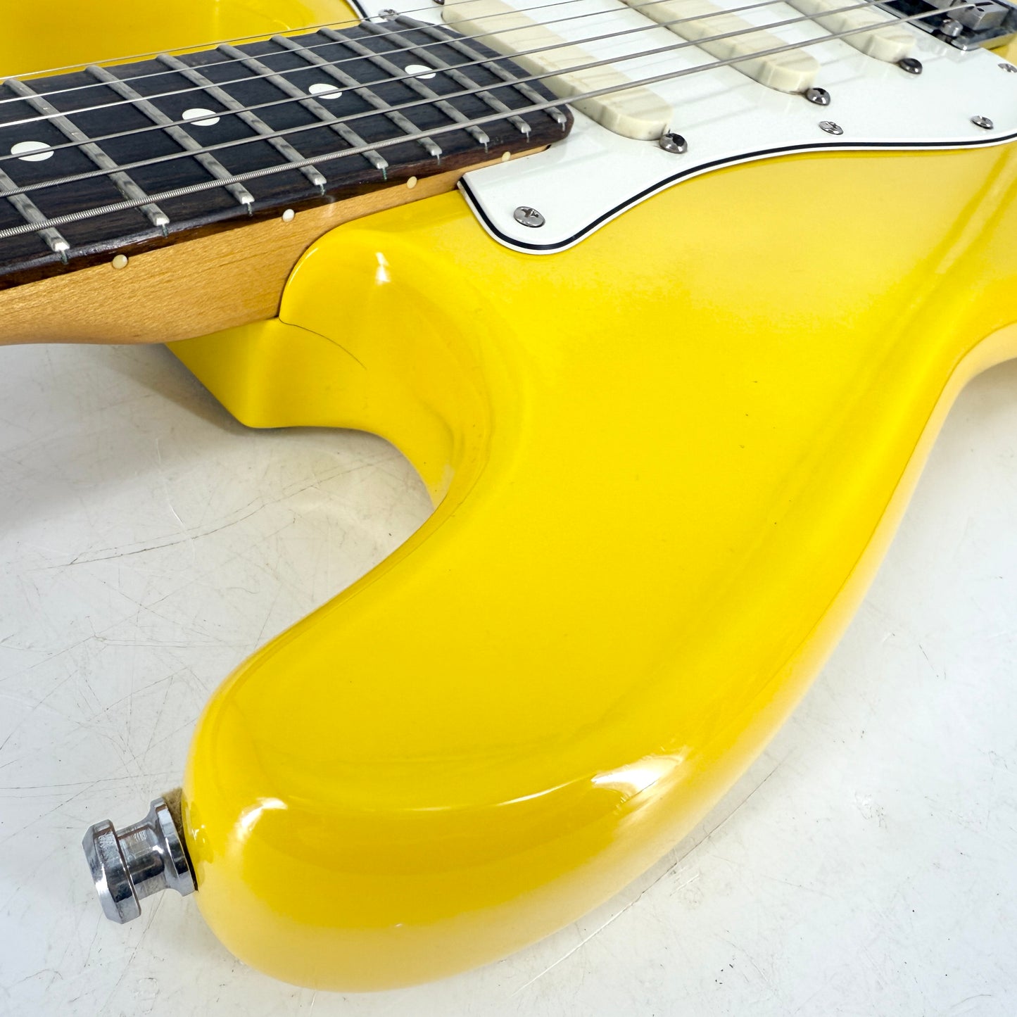 1987 Fender Strat Plus American Stratocaster - Graffiti Yellow