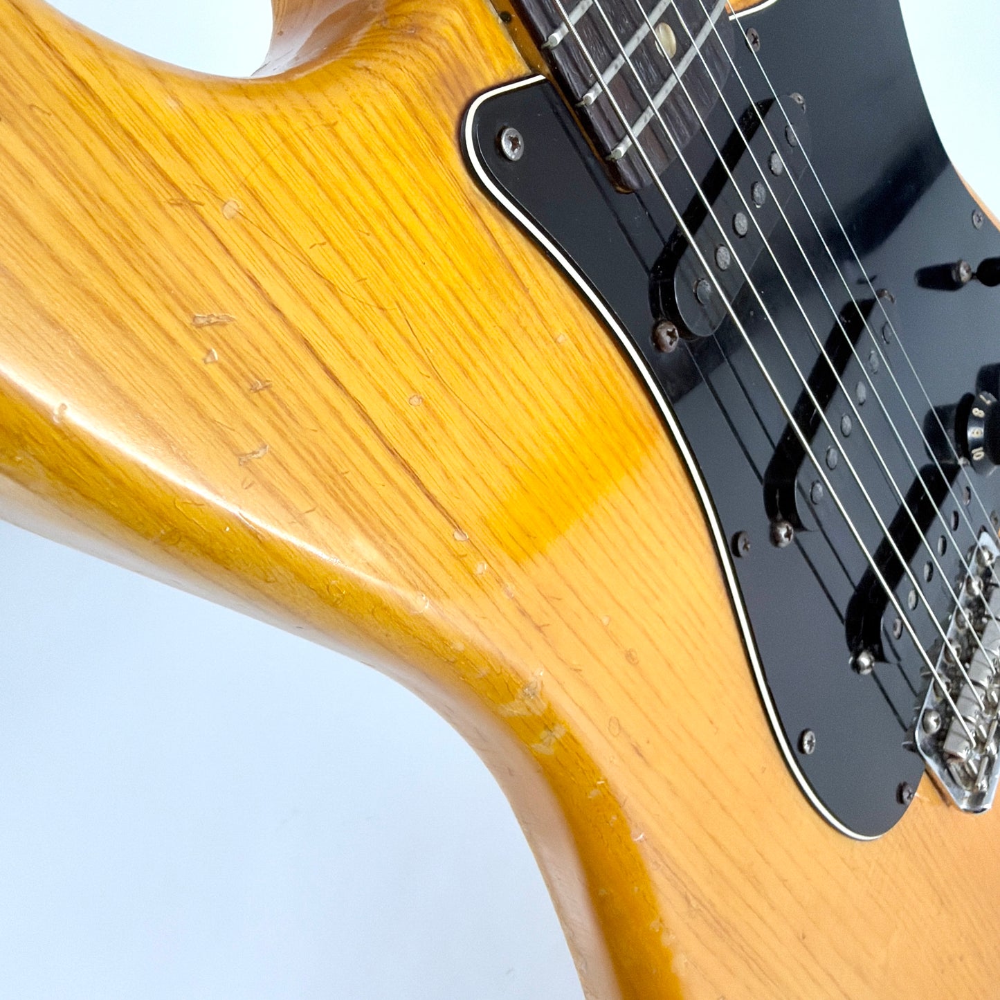 1981 Fender American Stratocaster – Natural