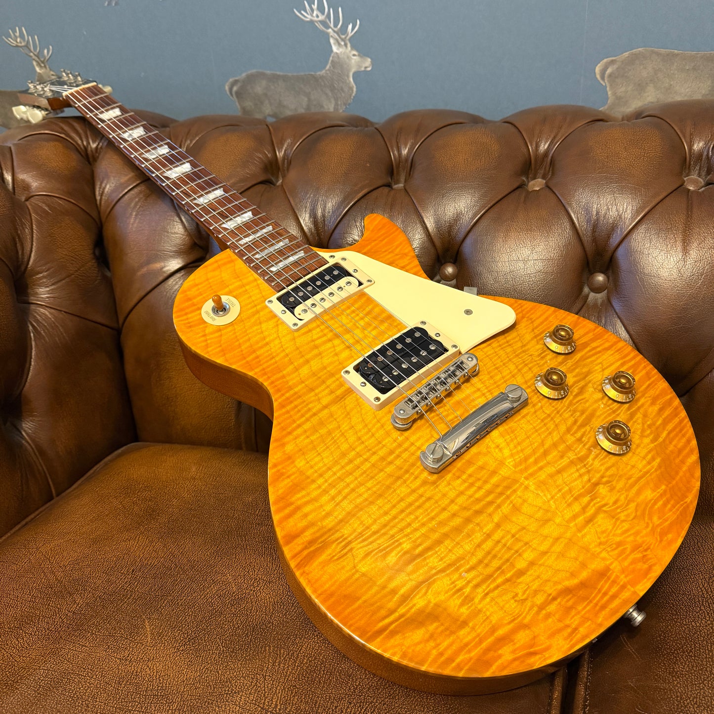 2000 Gibson Gary Moore Signature Les Paul – Lemon Burst