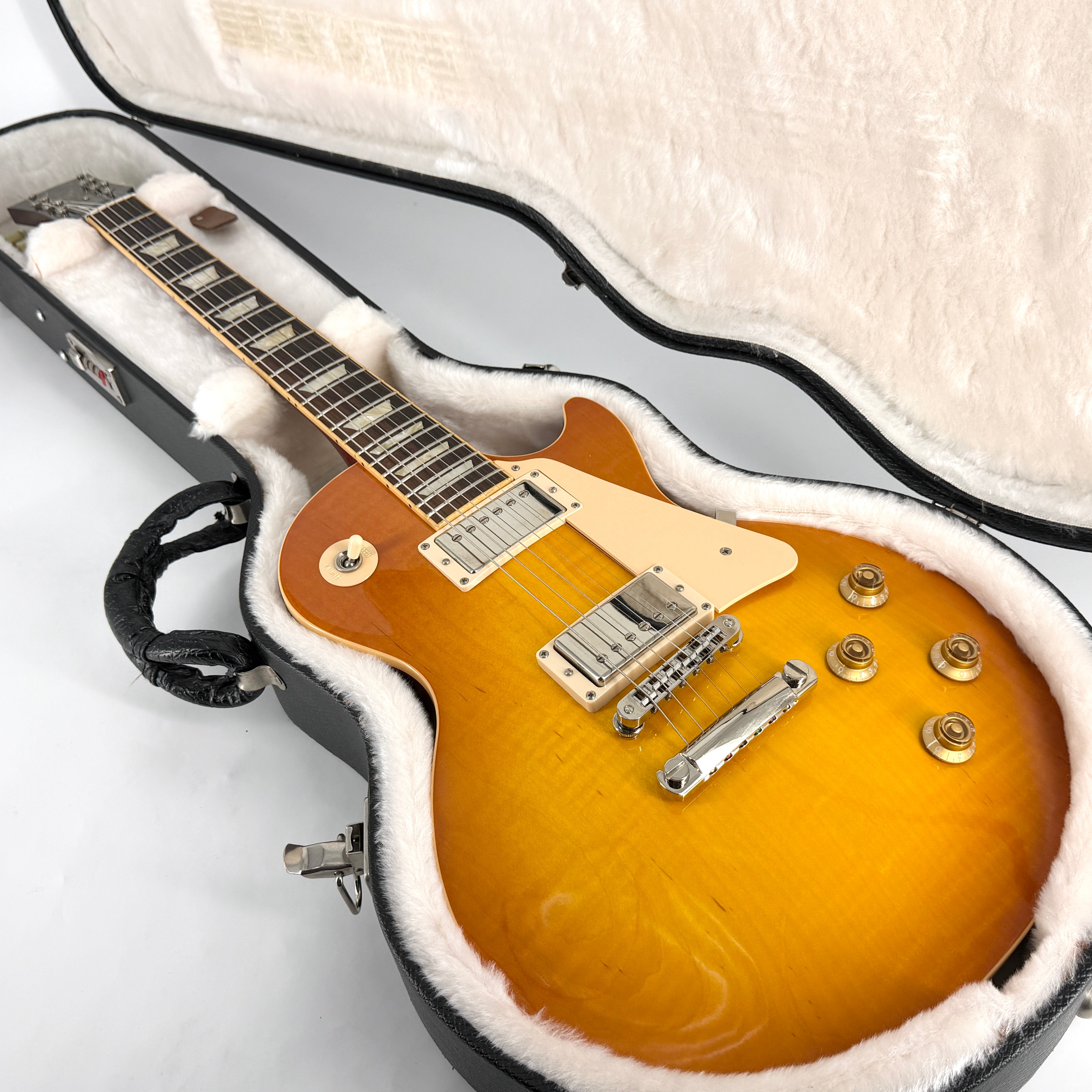 2007 Gibson Les Paul Standard – Honey Burst – Jordan Guitars