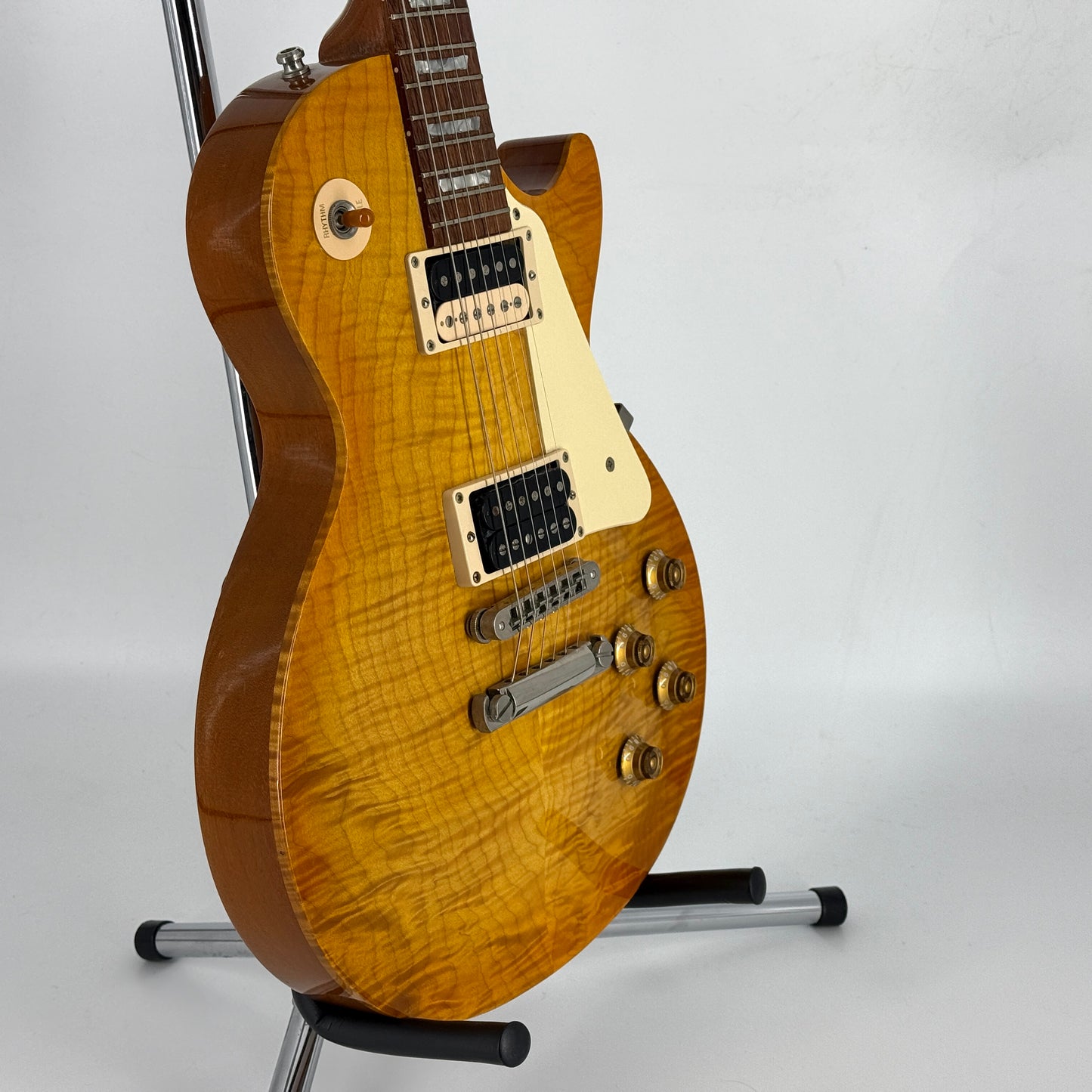 2000 Gibson Gary Moore Signature Les Paul – Lemon Burst