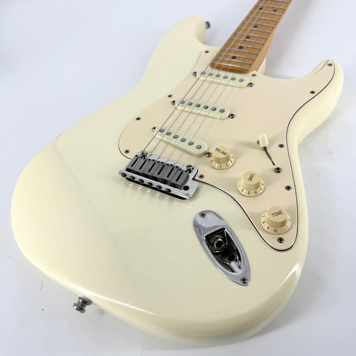 1988 Fender American Standard Stratocaster - Olympic White
