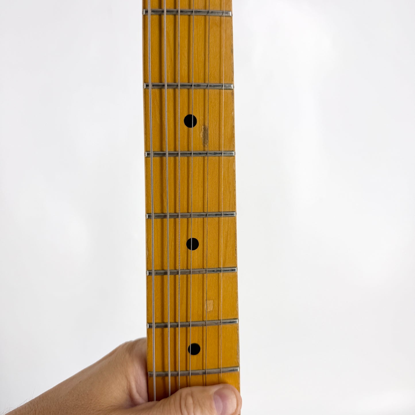 1988 Fender American Standard Stratocaster - Olympic White