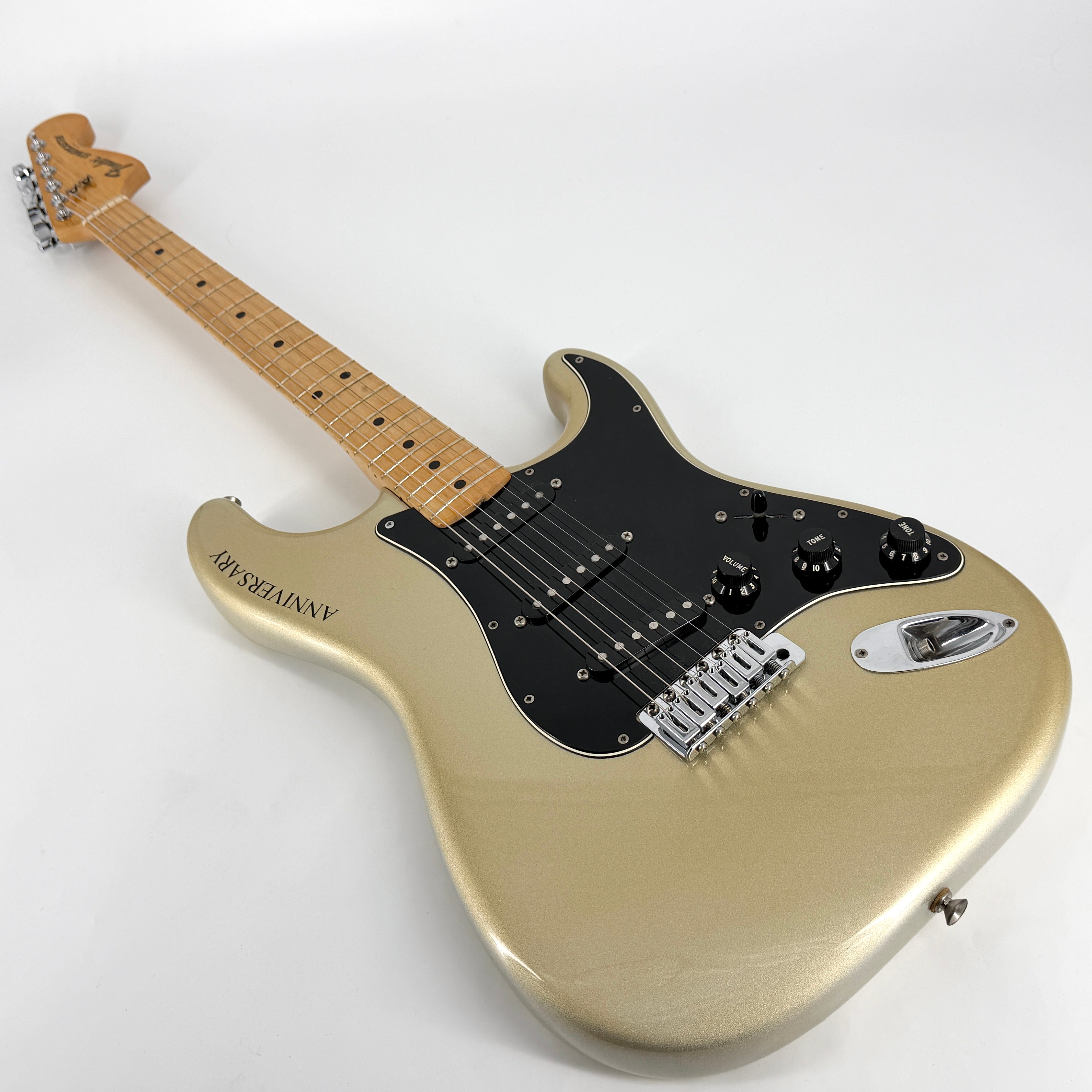 1979 Fender 25th Anniversary American Stratocaster – Silver