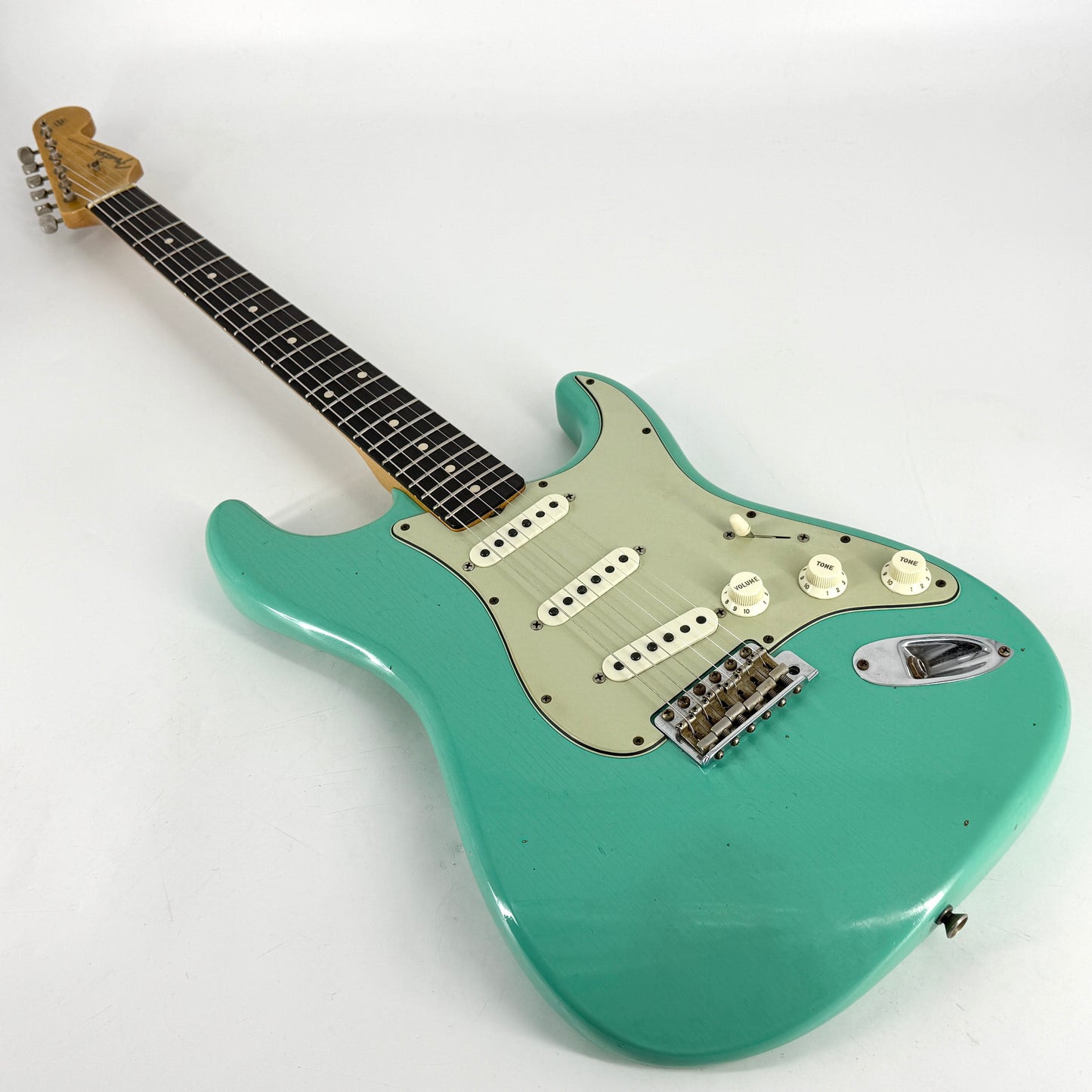 2021 Fender Custom Shop Limited Edition 1962/63 Stratocaster Journeyman Relic –  Aged Sea Foam Green