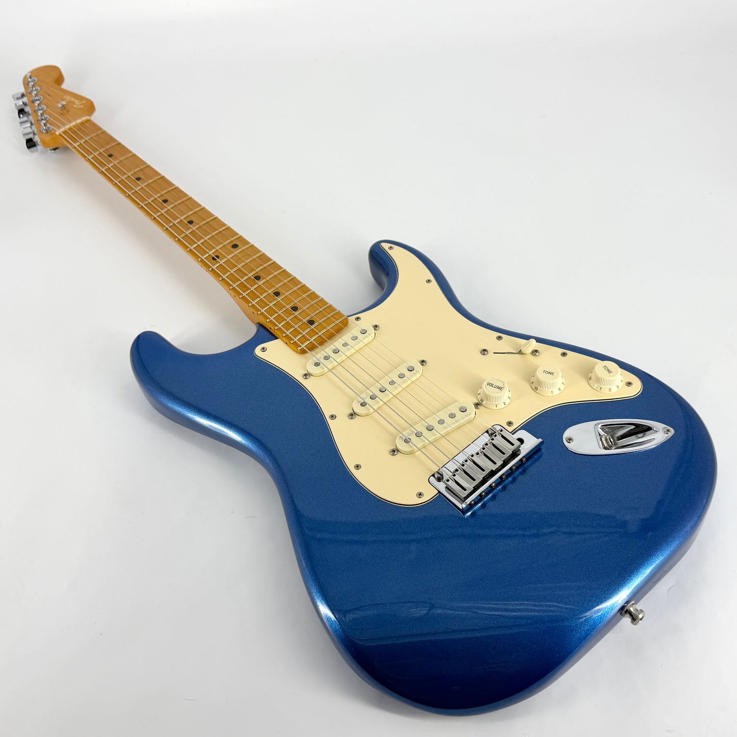 2021 Fender American Ultra Stratocaster – Cobra Blue