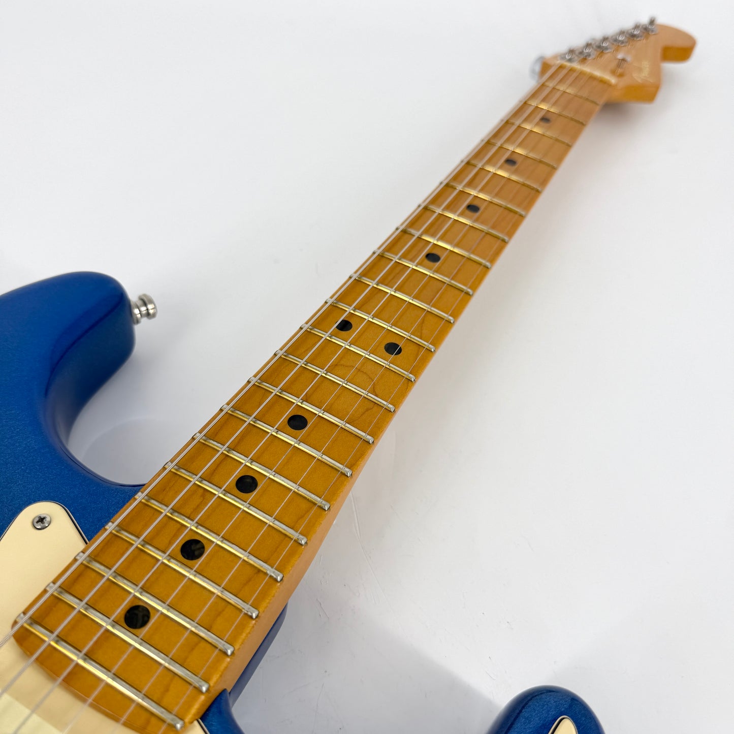2021 Fender American Ultra Stratocaster – Cobra Blue