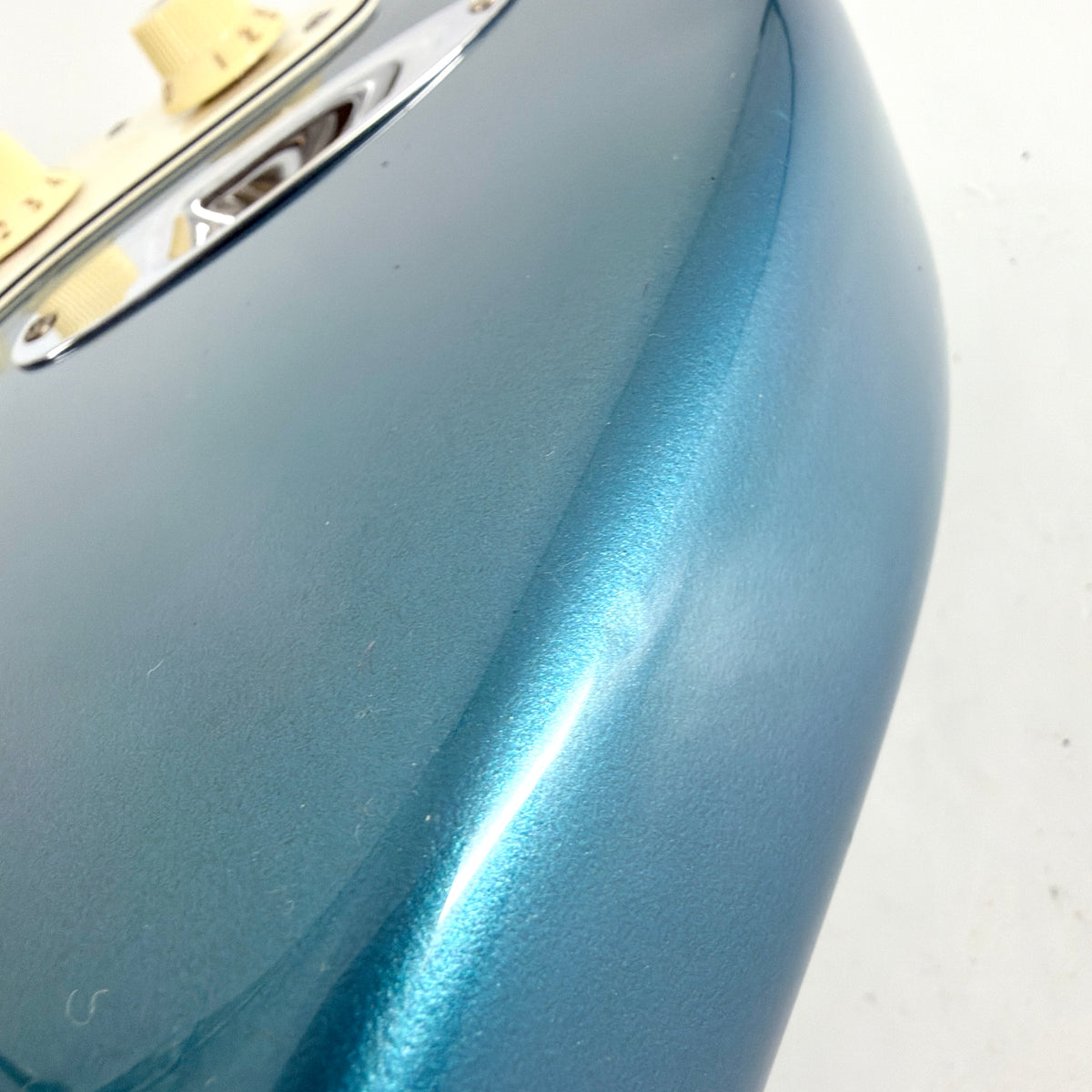 1987 Fender Strat Plus - Lake Placid Blue