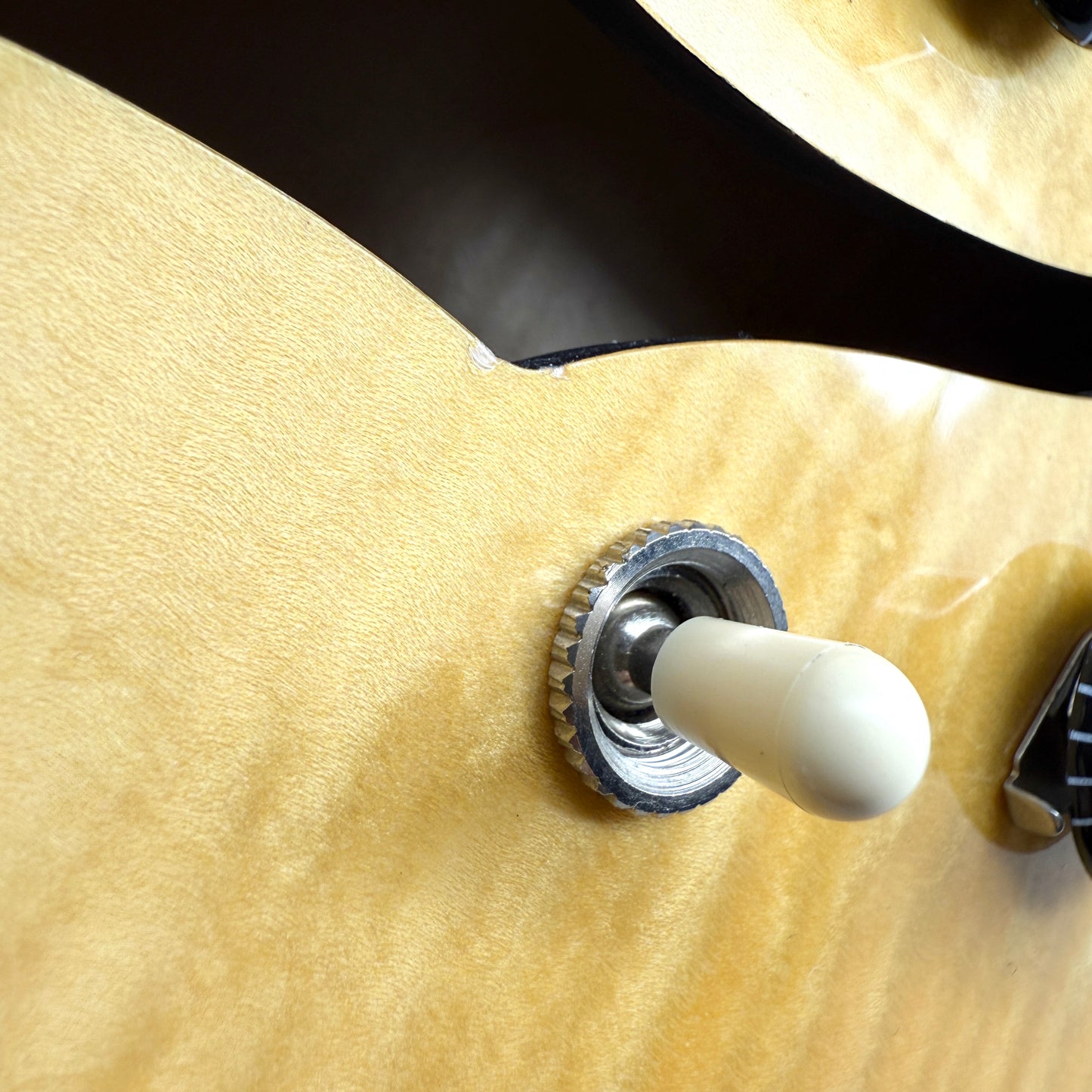 2023 Gibson ES-335 Figured – Vintage Natural
