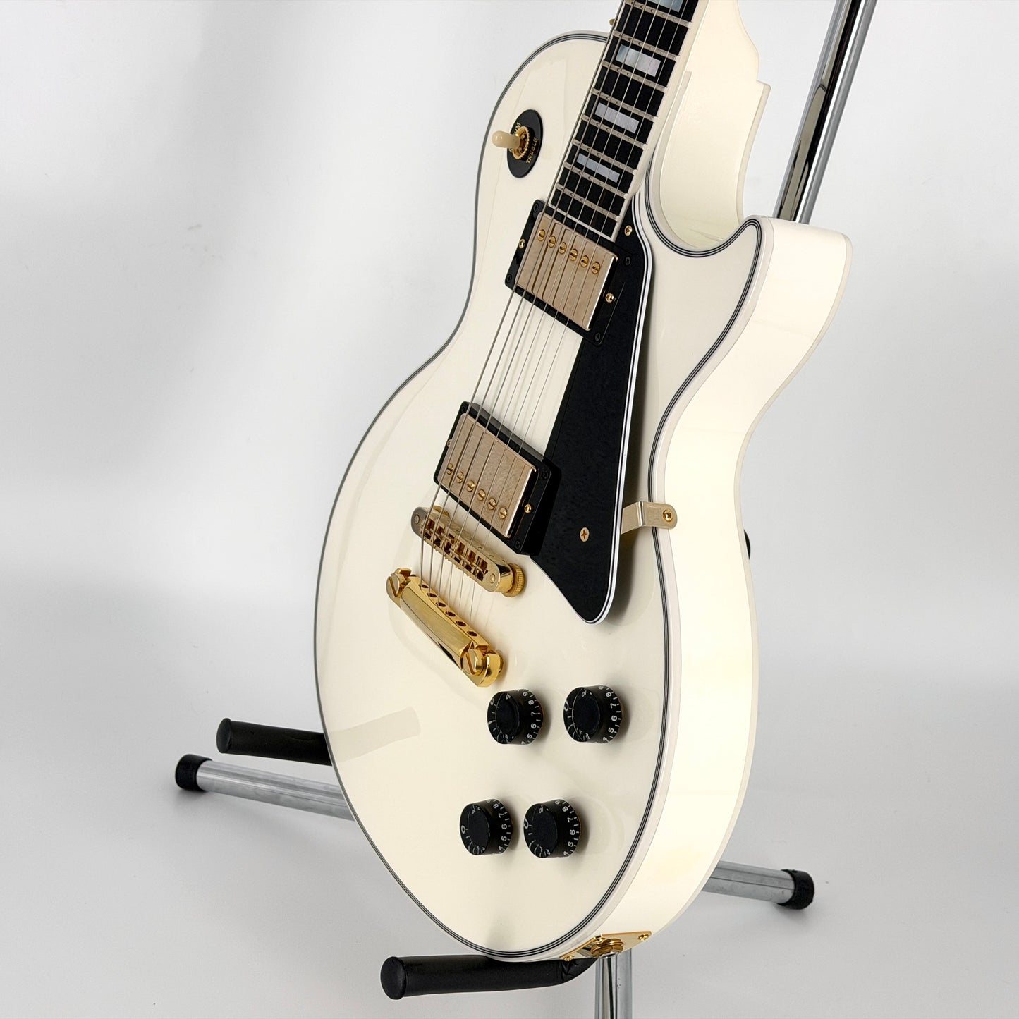 2019 Gibson Les Paul Custom – Alpine White