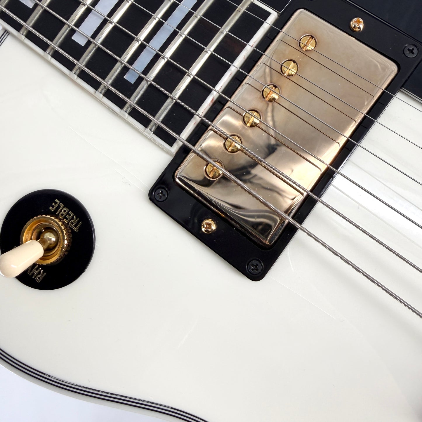 2019 Gibson Les Paul Custom – Alpine White