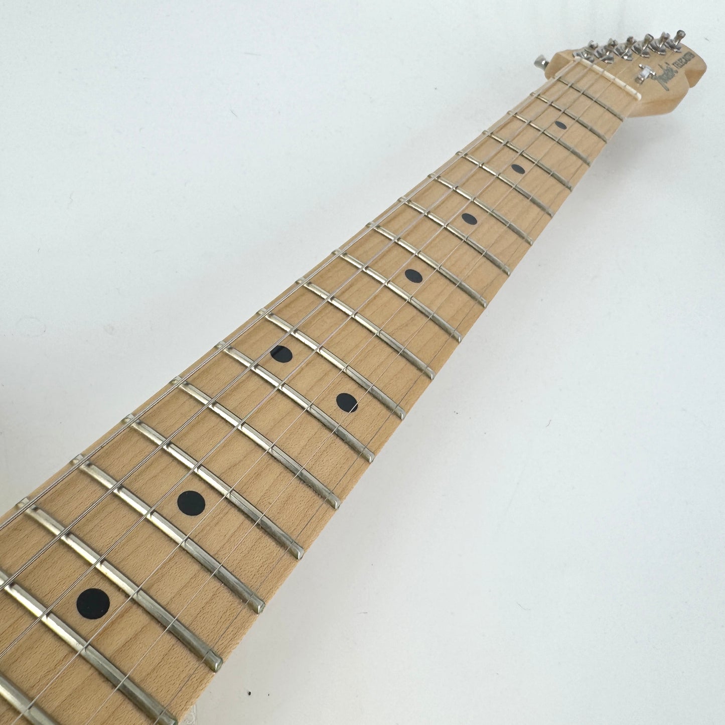 2023 Fender American Performer Telecaster Hum – Vintage White