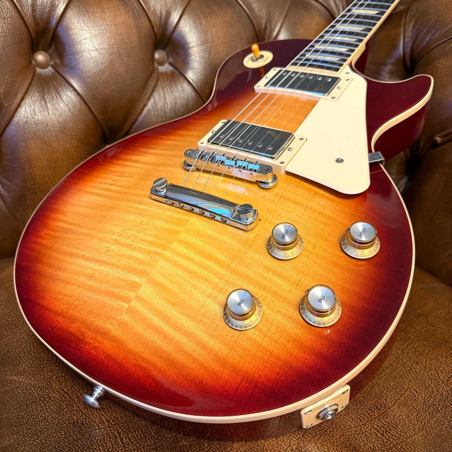 2021 Gibson Les Paul Standard 60’s  – Bourbon Burst