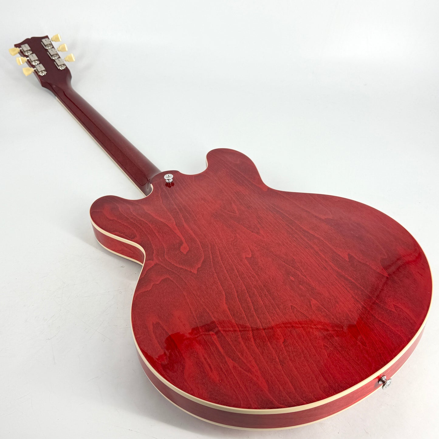 2024 Gibson ES-335 – Sixties Cherry