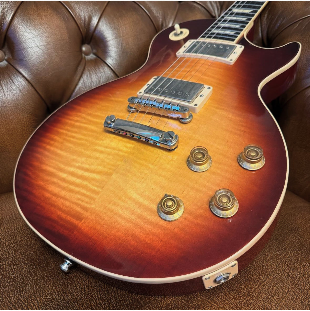 2022 Gibson Les Paul Standard 60’s  – Bourbon Burst