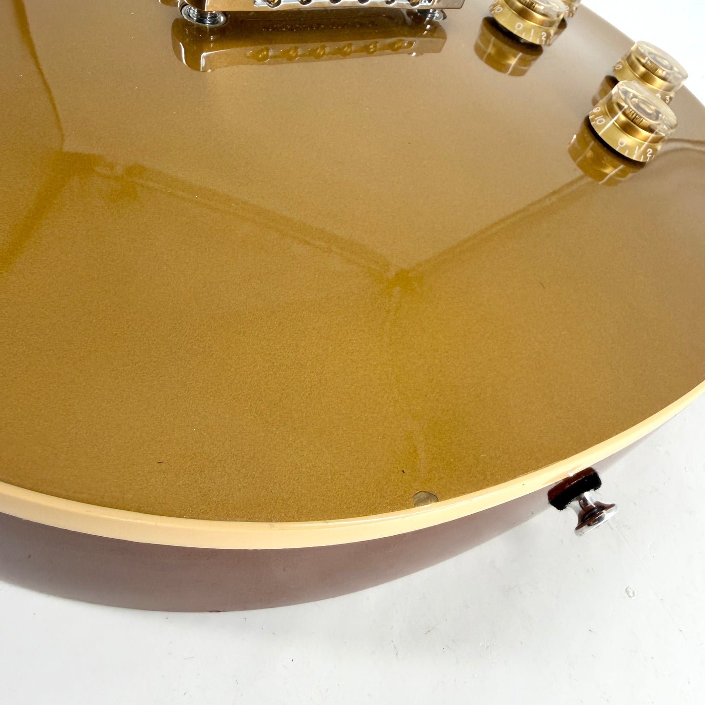 2011 Gibson Les Paul Traditional - Gold Top