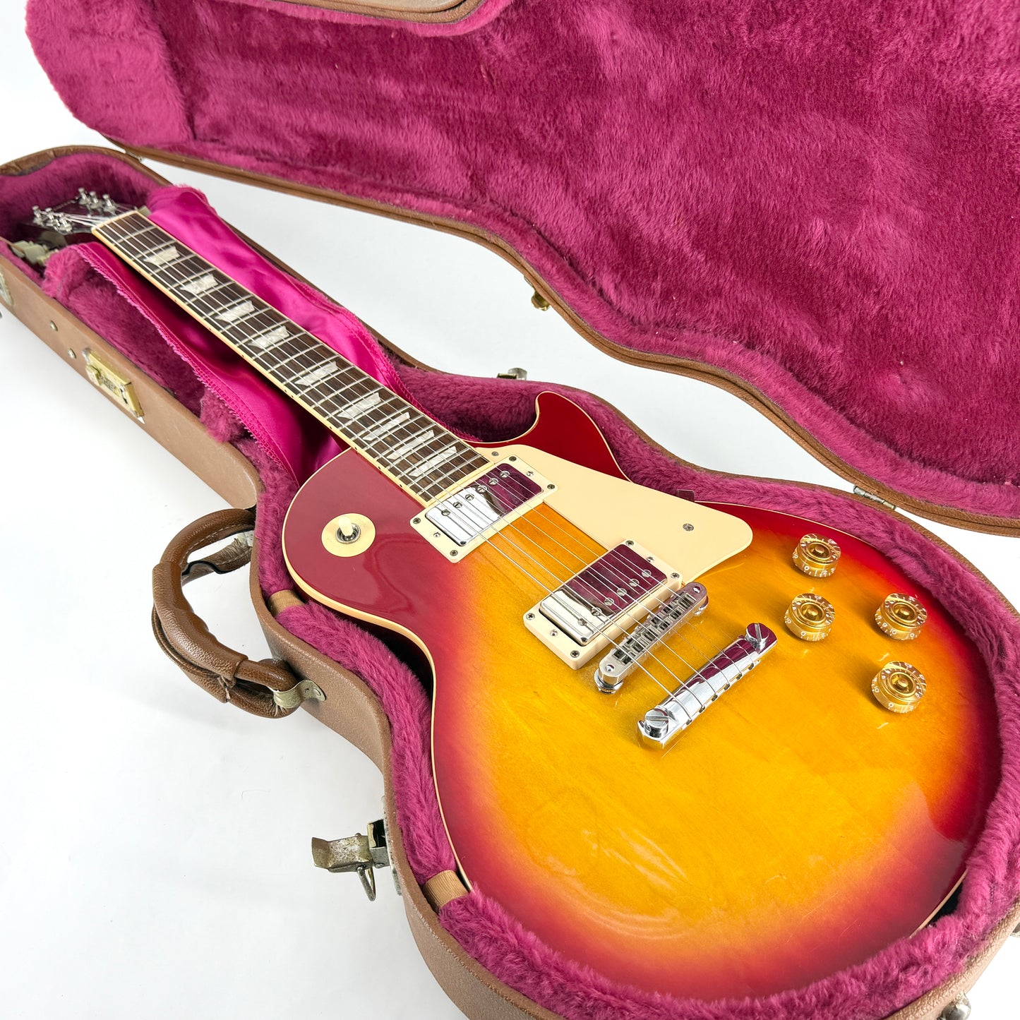 1995 Gibson Les Paul Standard – Cherry Sunburst