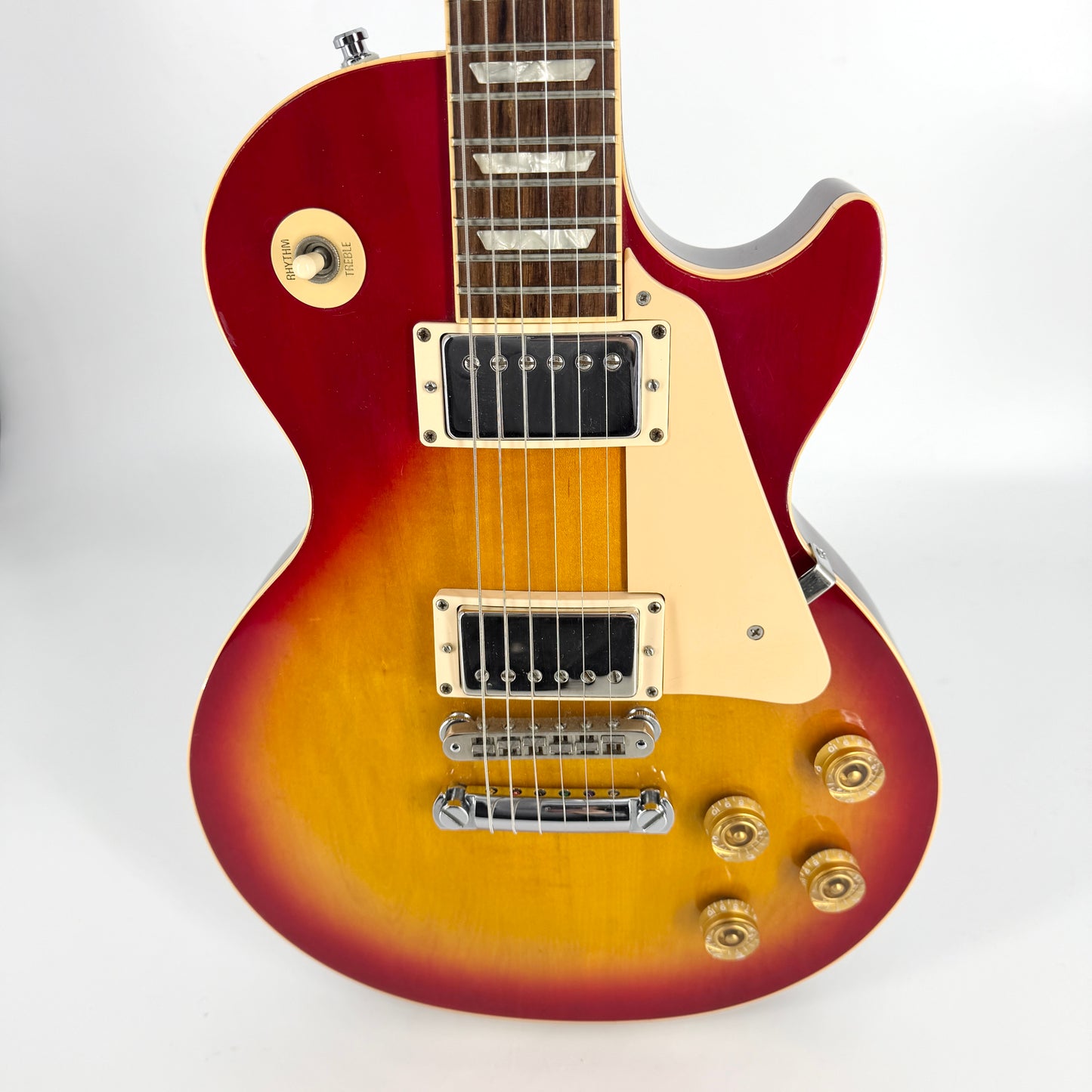 1995 Gibson Les Paul Standard – Cherry Sunburst