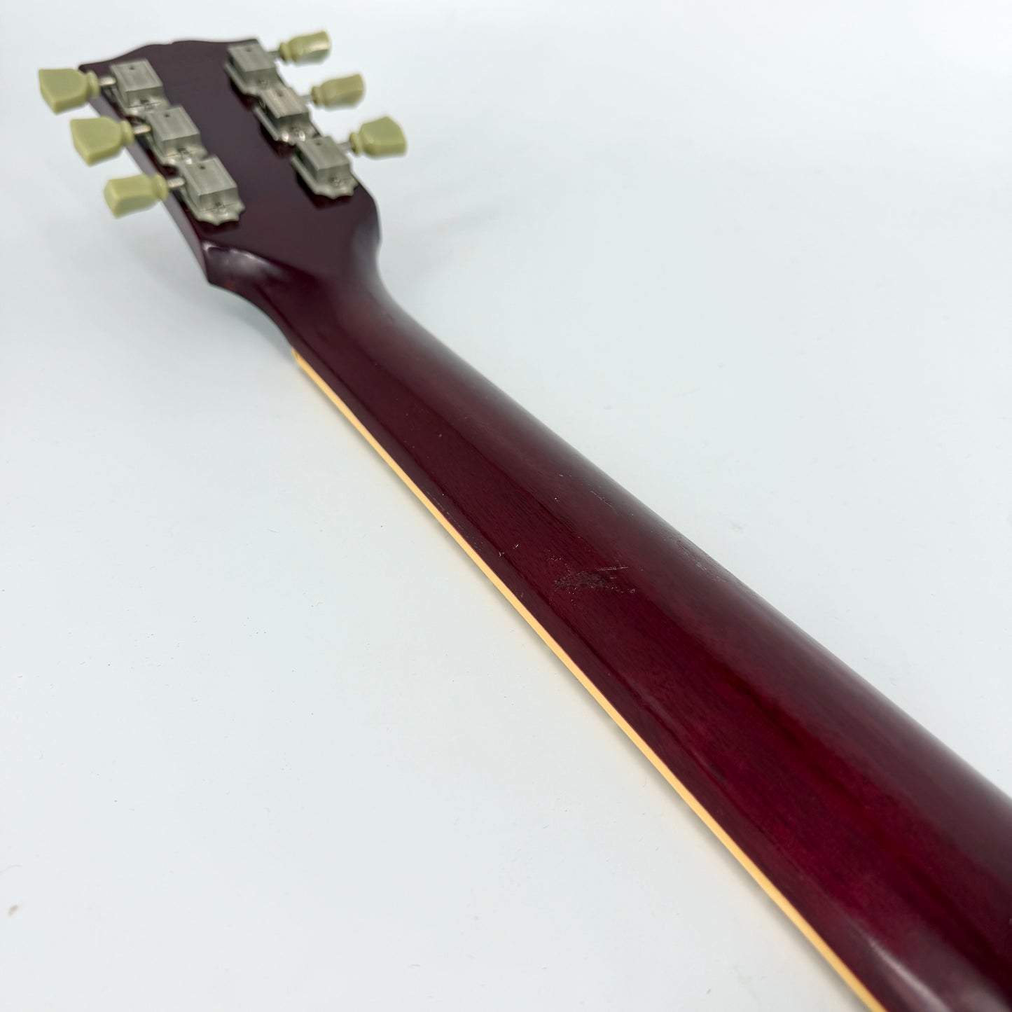 1995 Gibson Les Paul Standard – Cherry Sunburst