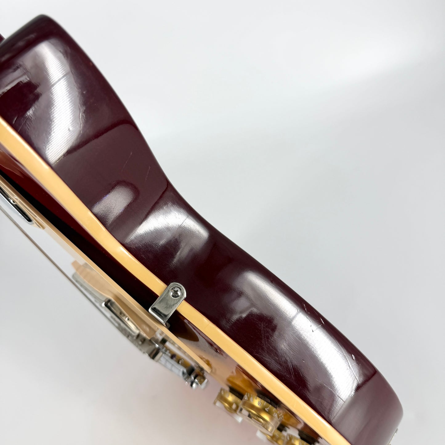 1995 Gibson Les Paul Standard – Cherry Sunburst