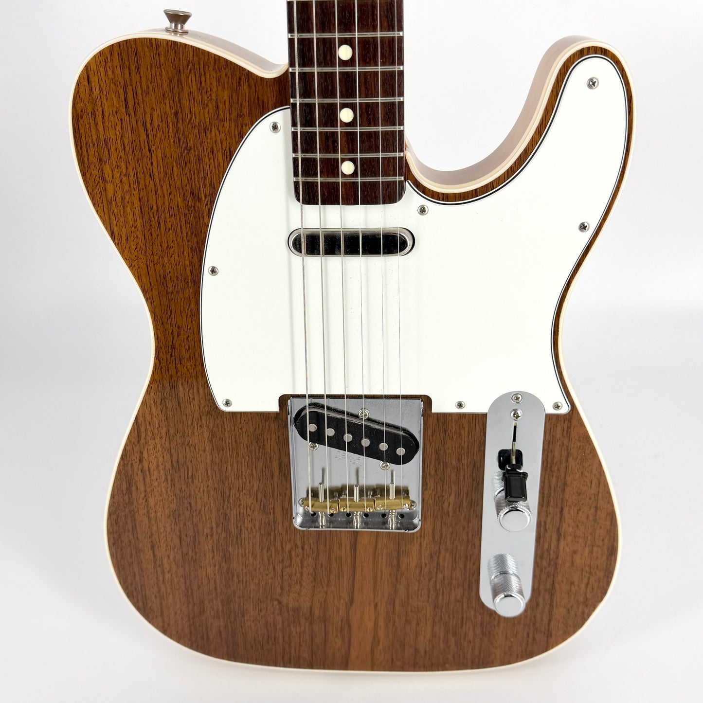 2022 Fender Japan FSR Traditional II 60's Telecaster Custom - Walnut