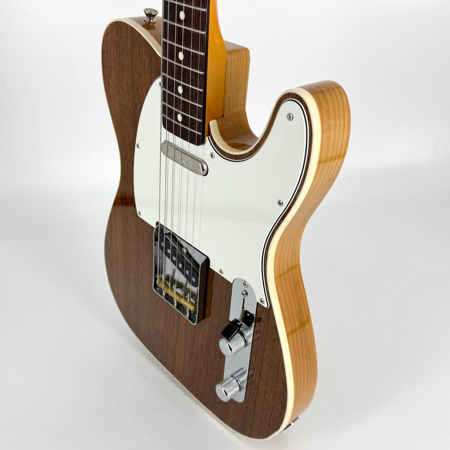 2022 Fender Japan FSR Traditional II 60's Telecaster Custom - Walnut