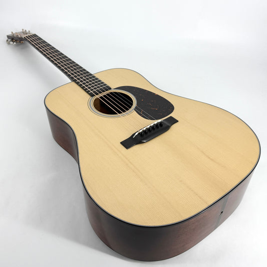 2021 Martin Custom Shop D-18 Authentic 1937 – Natural