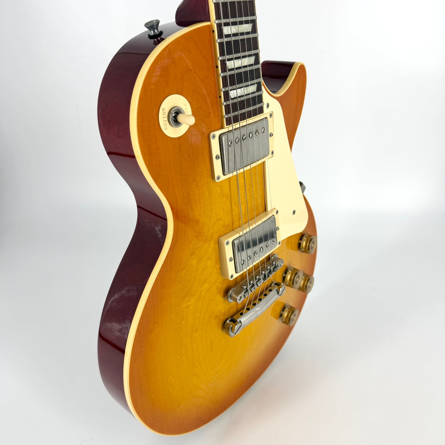 2002 Epiphone Elite Les Paul Standard - Honeyburst